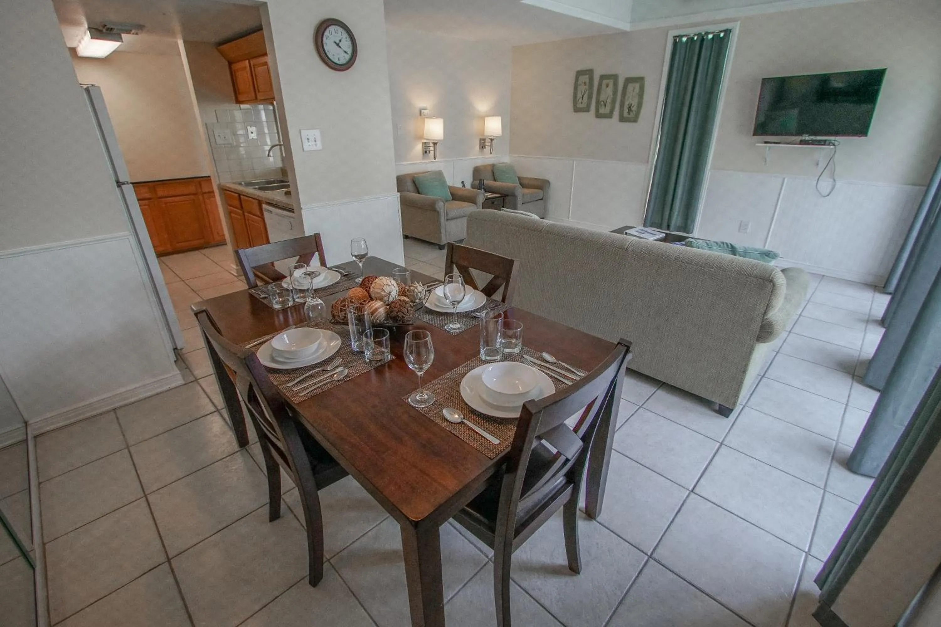 TV and multimedia in Multi Resorts at Puente Vista