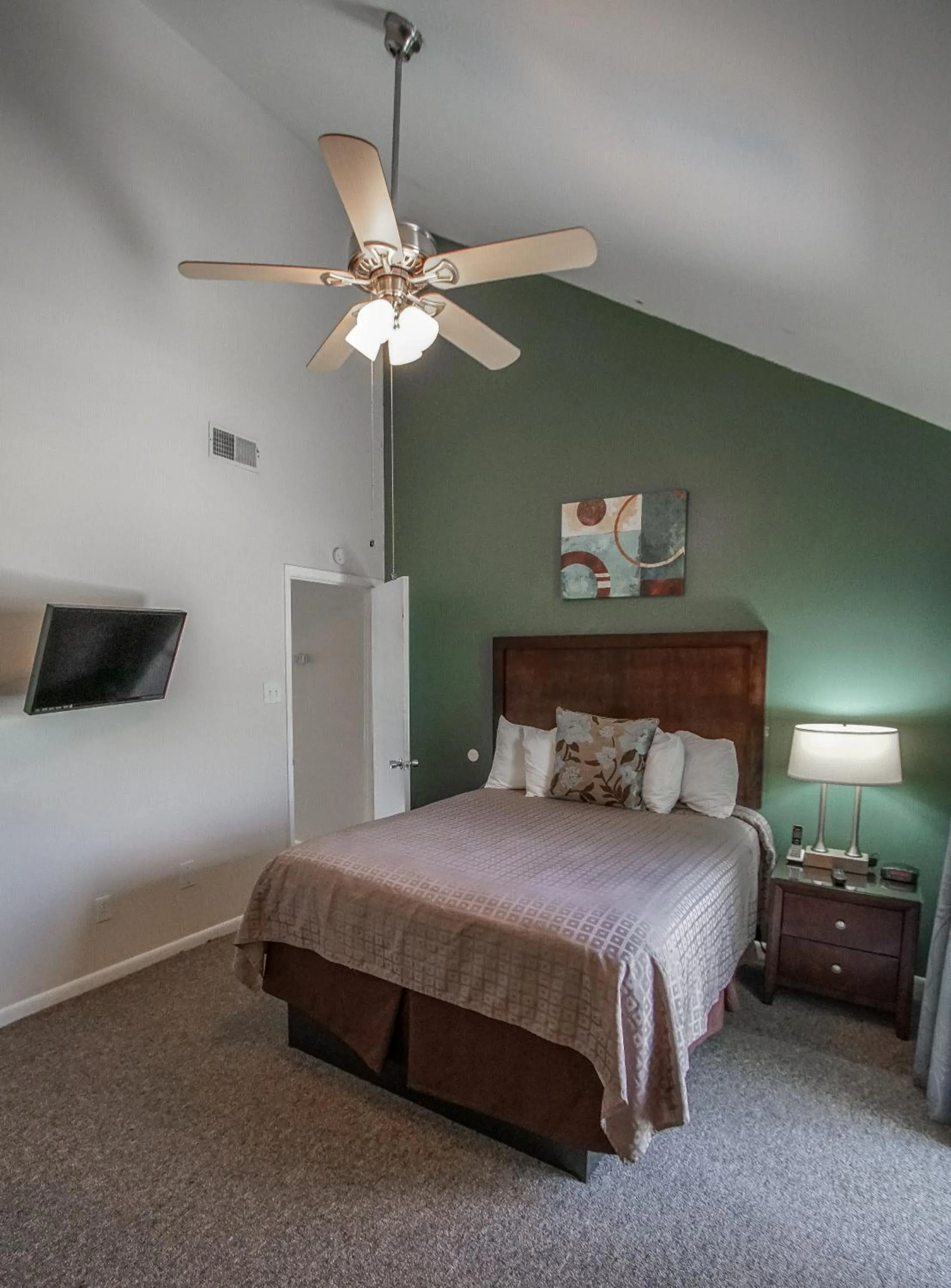 Bed in Multi Resorts at Puente Vista