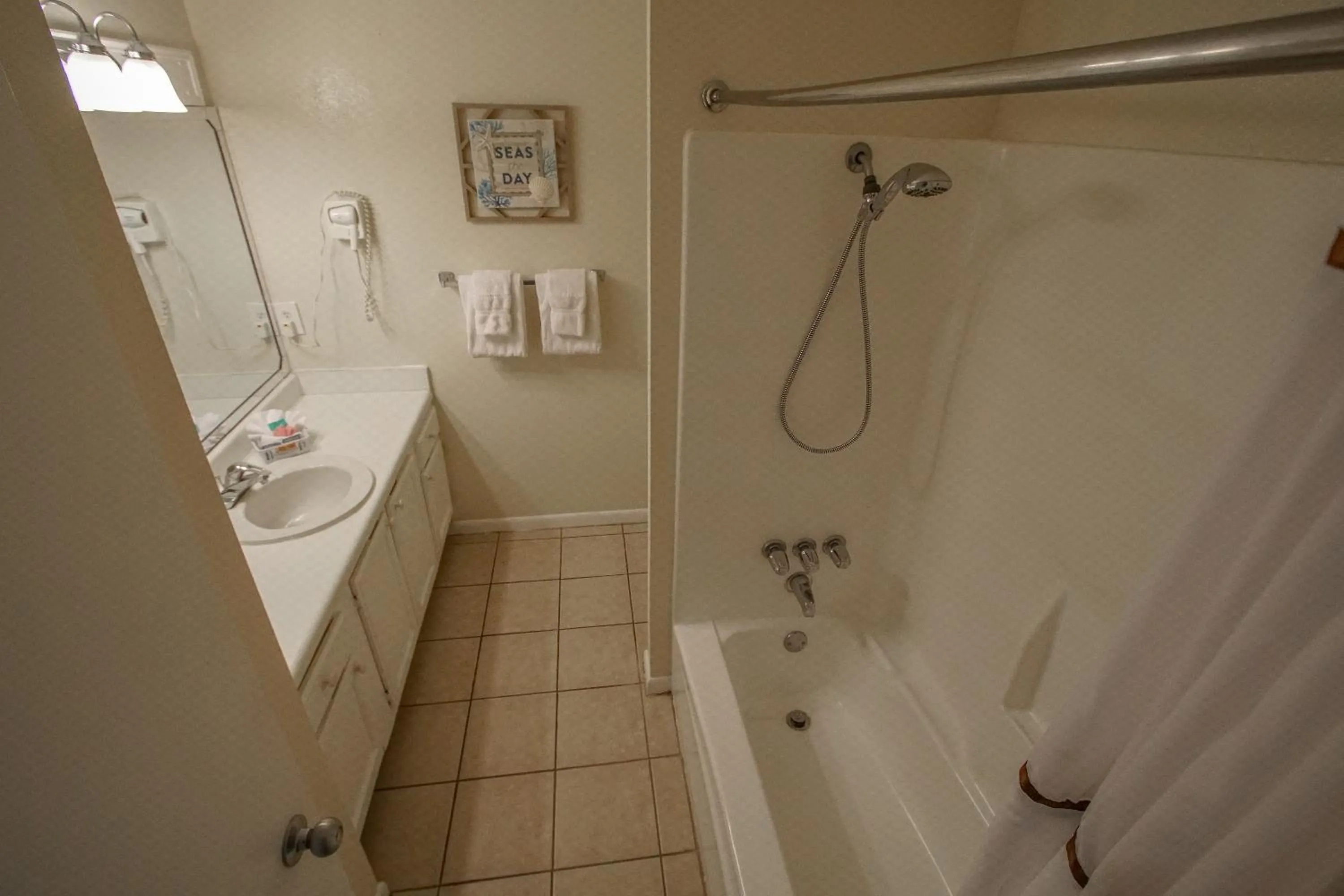 Shower in Multi Resorts at Puente Vista