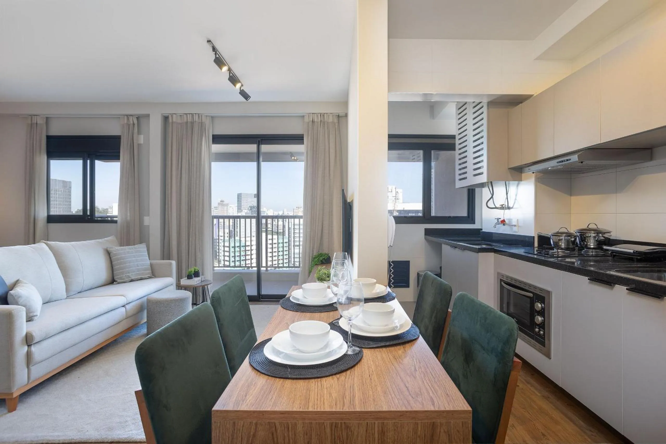 Kitchen or kitchenette in Expand Pinheiros