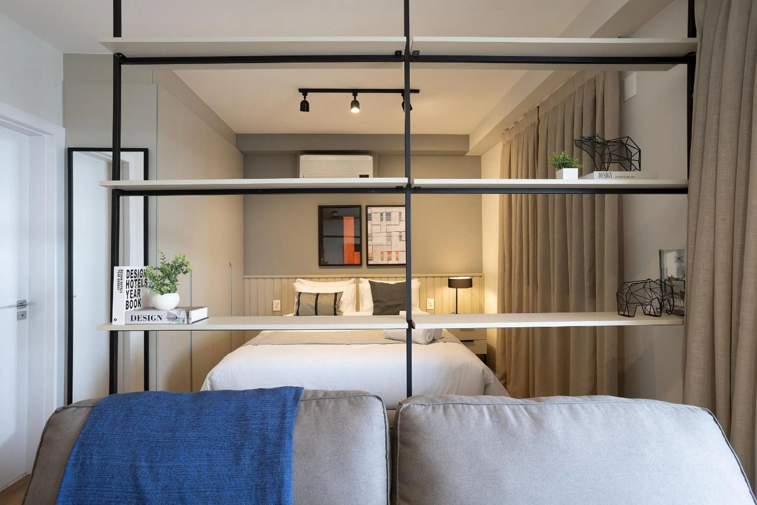 Living room, Bed in Expand Pinheiros