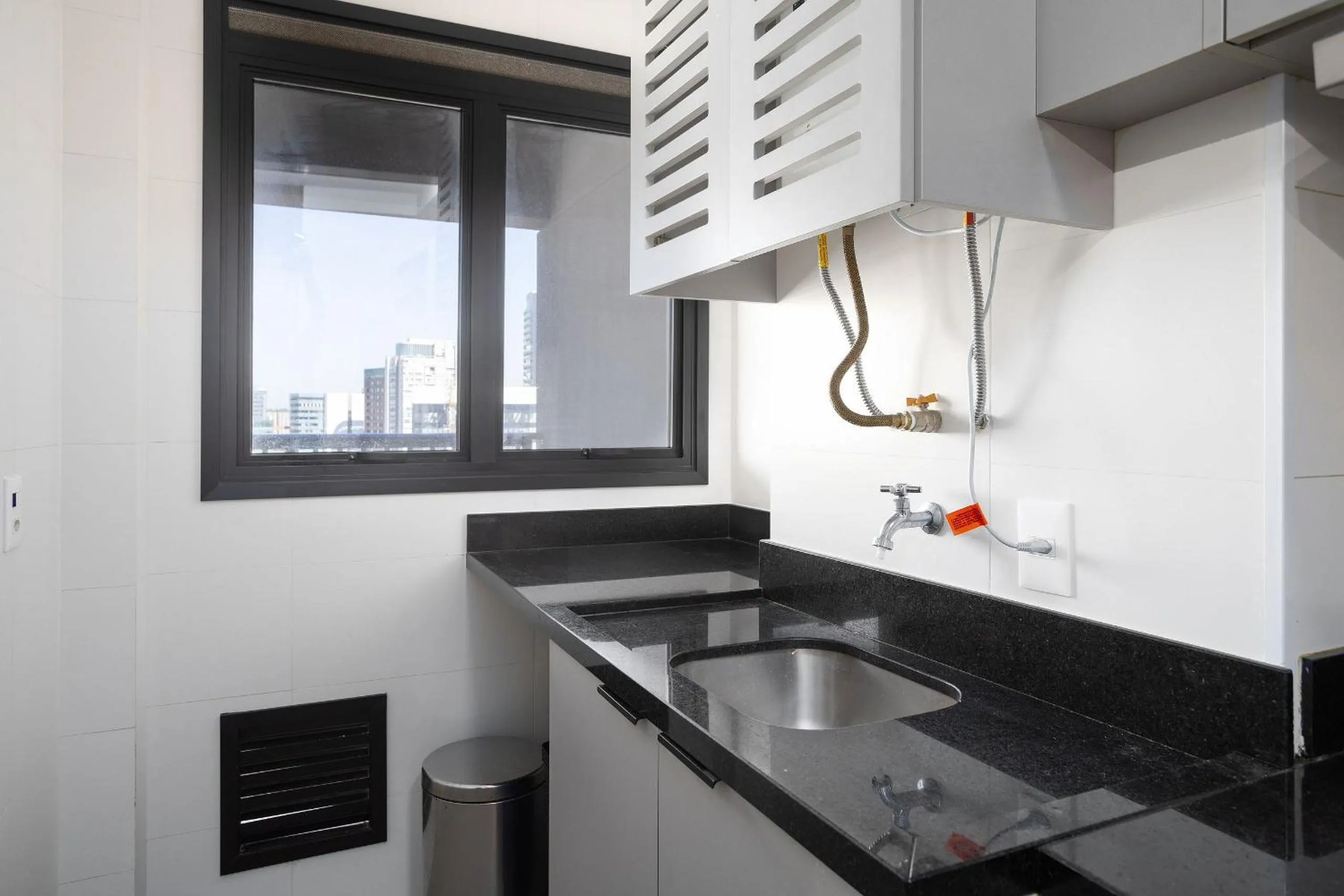 Kitchen or kitchenette in Expand Pinheiros