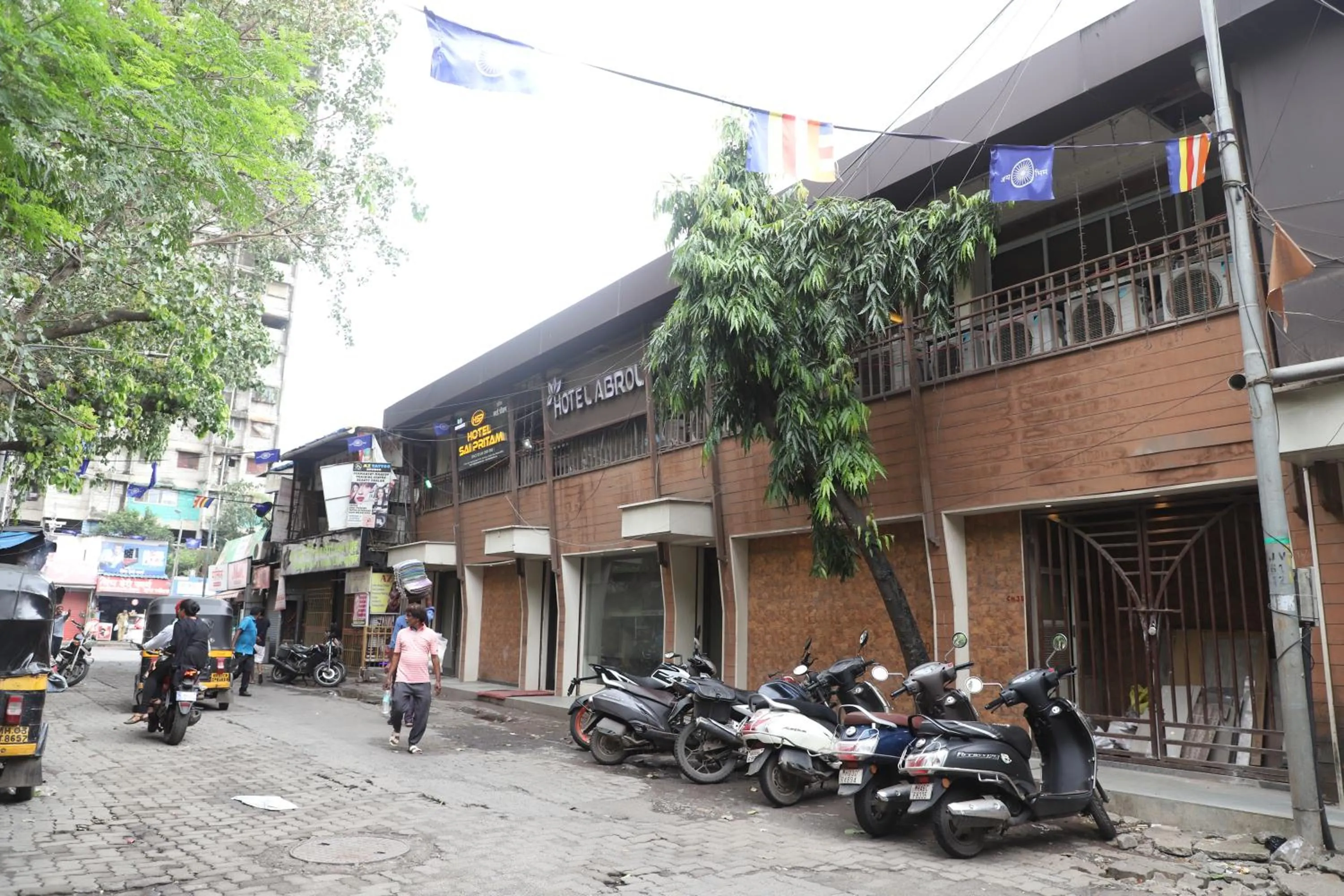 Property building in Hotel Sai Pritam