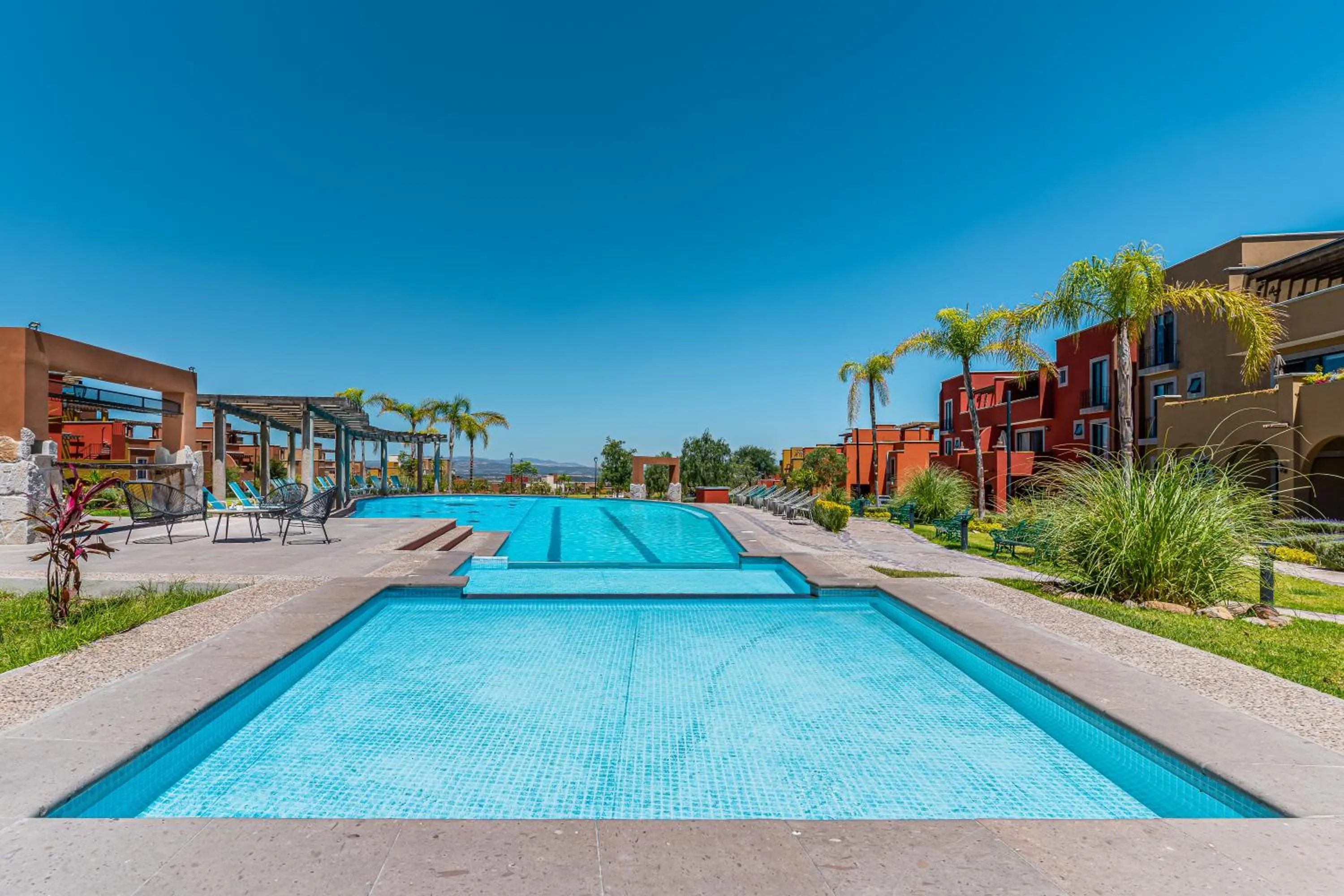 Swimming pool in Krystal Grand Residences & Villas San Miguel de Allende