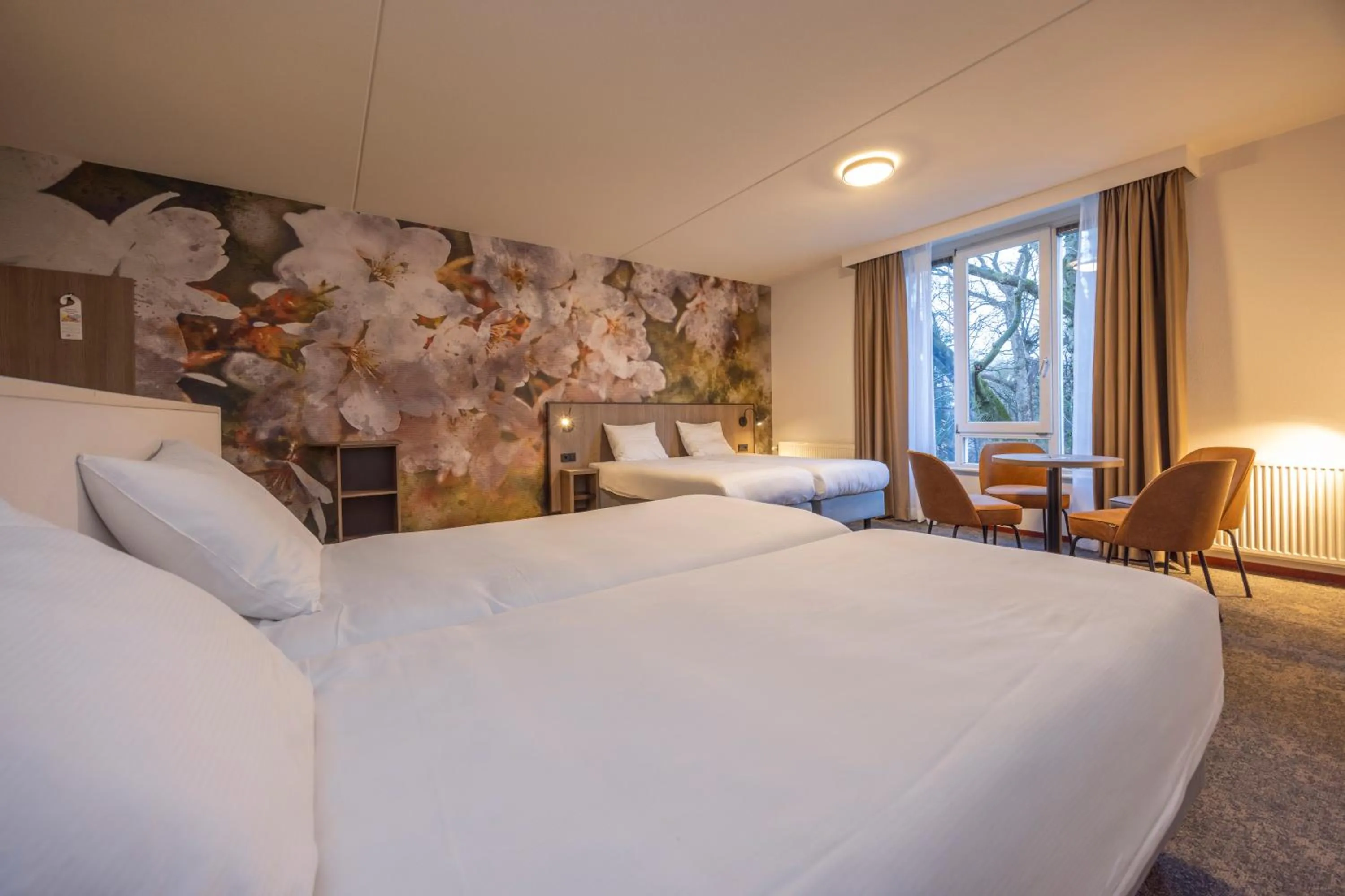 Bedroom, Bed in Fletcher Parkhotel Val Monte