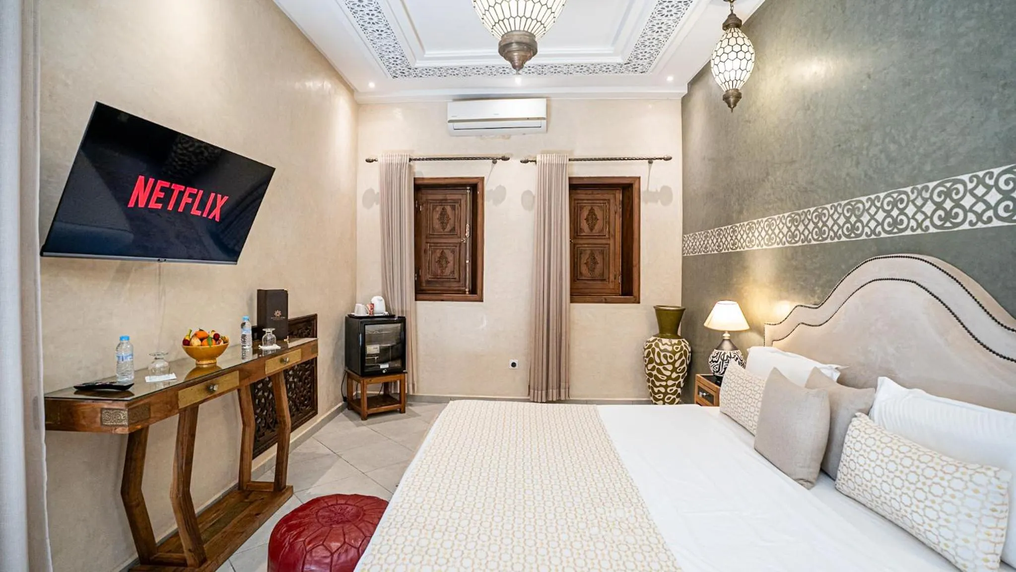 Bed in Riad Mandana & Spa