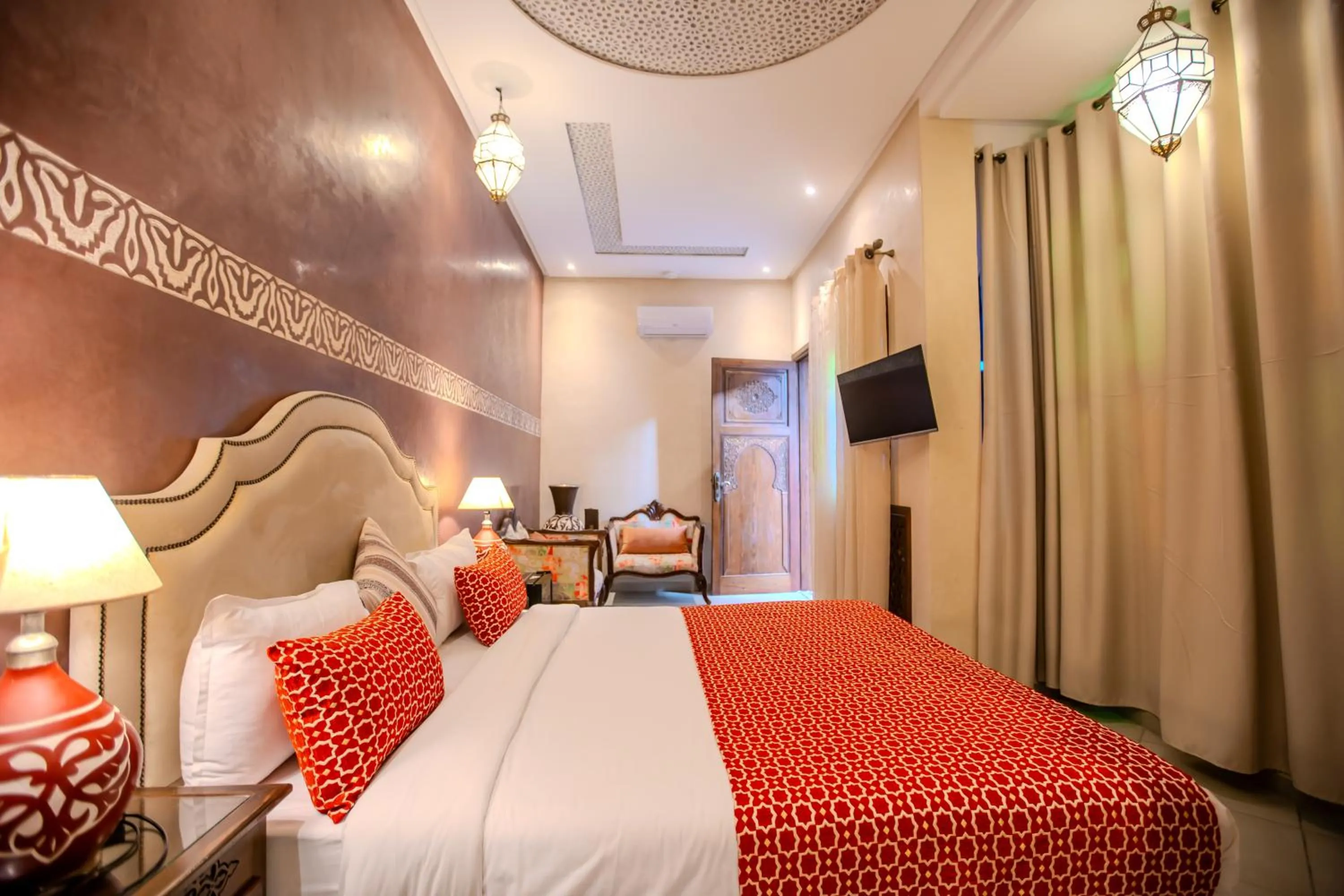 Bed in Riad Mandana & Spa