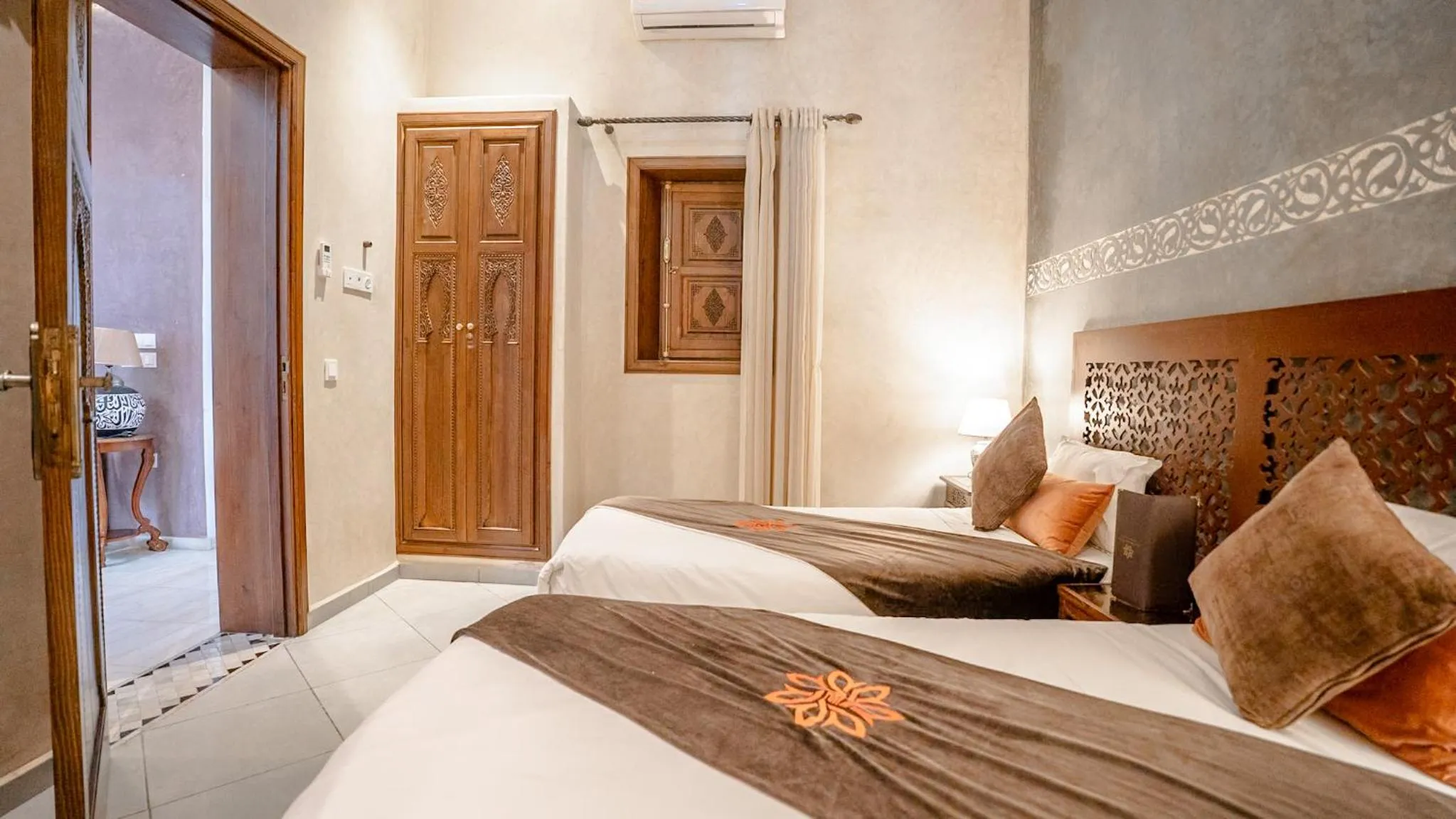 Bed in Riad Mandana & Spa