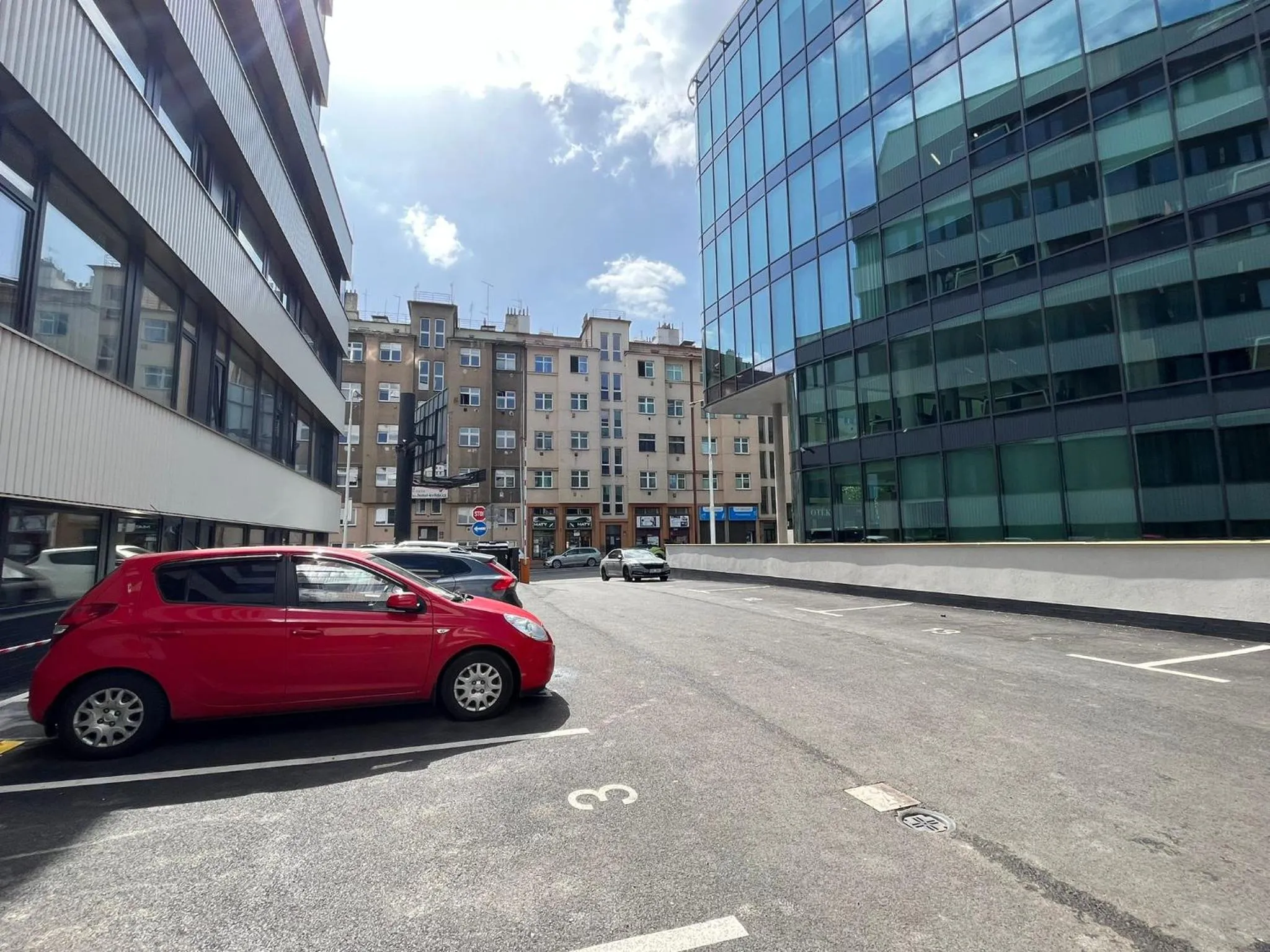 Neighbourhood in Post 120 Suites