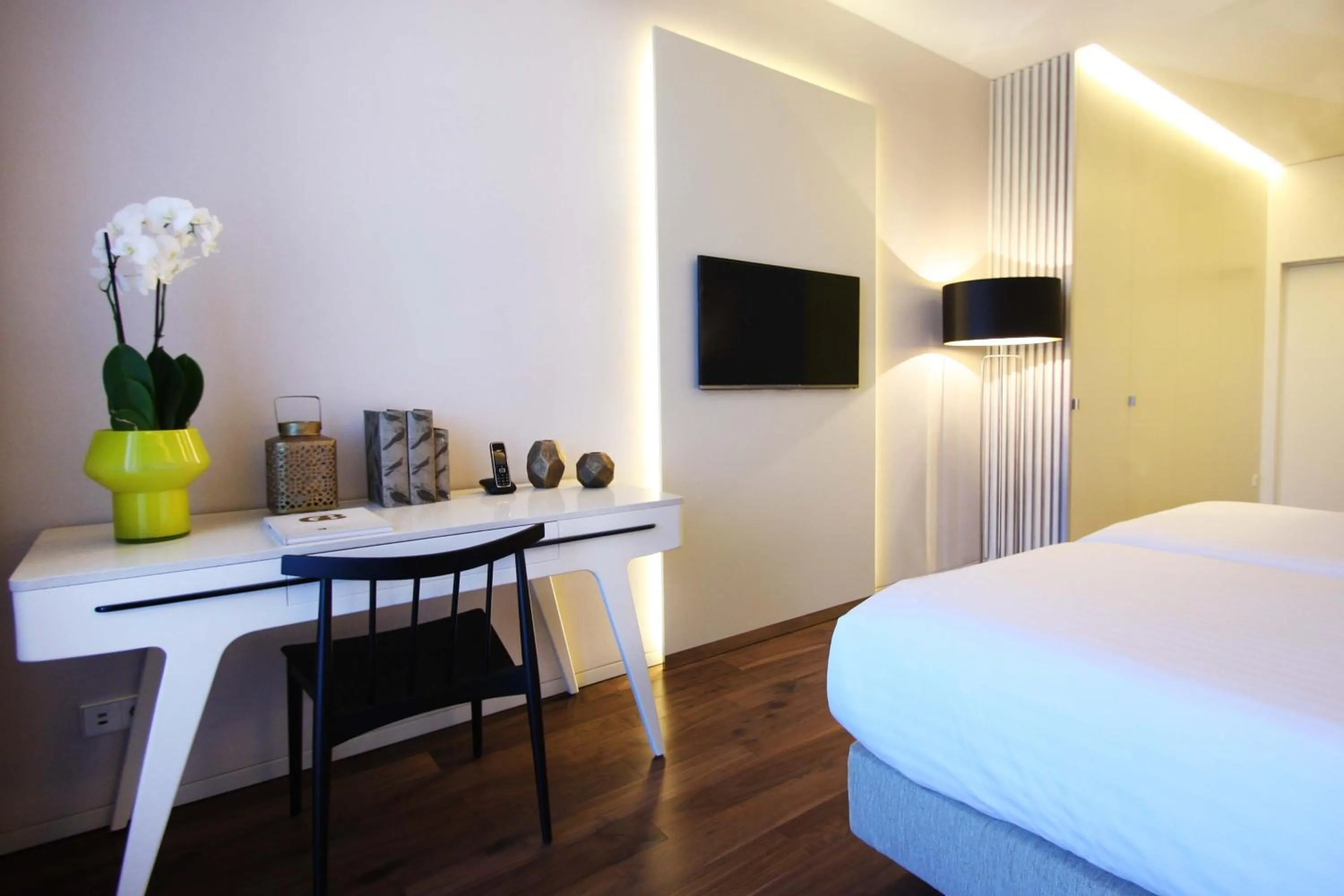 TV and multimedia, Bed in BessaHotel Liberdade