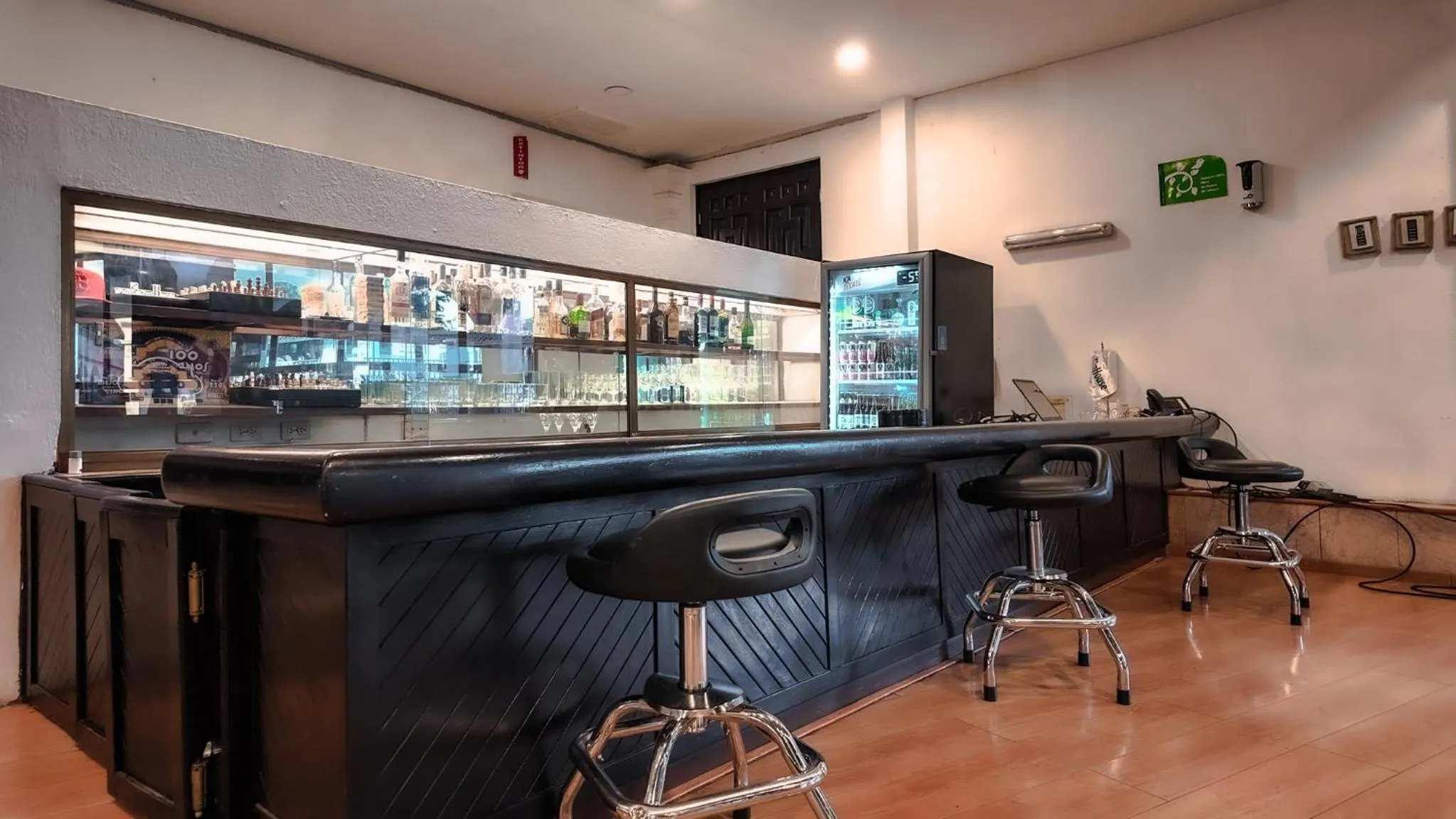 TV and multimedia in InHouse Hotel Obregón