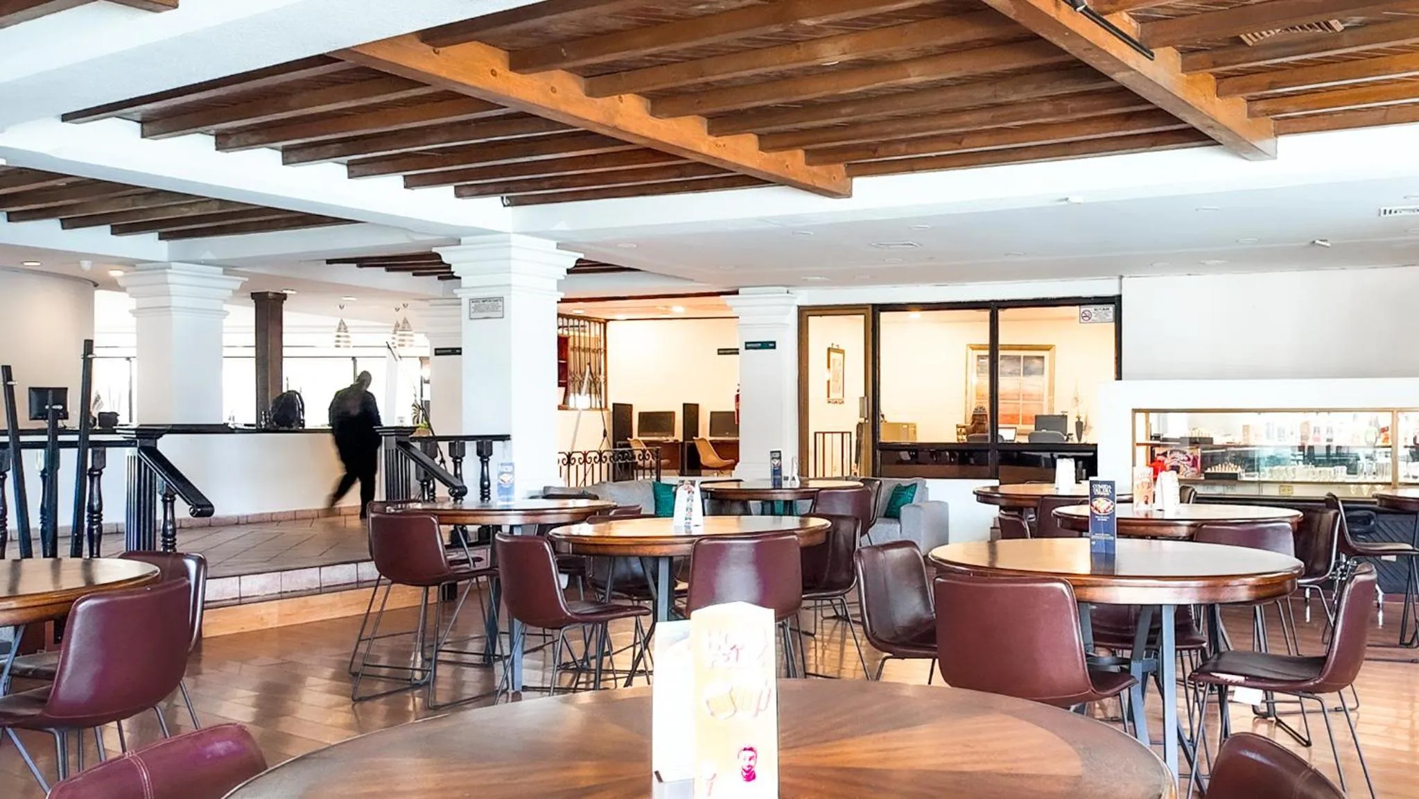 Lounge or bar in InHouse Hotel Obregón