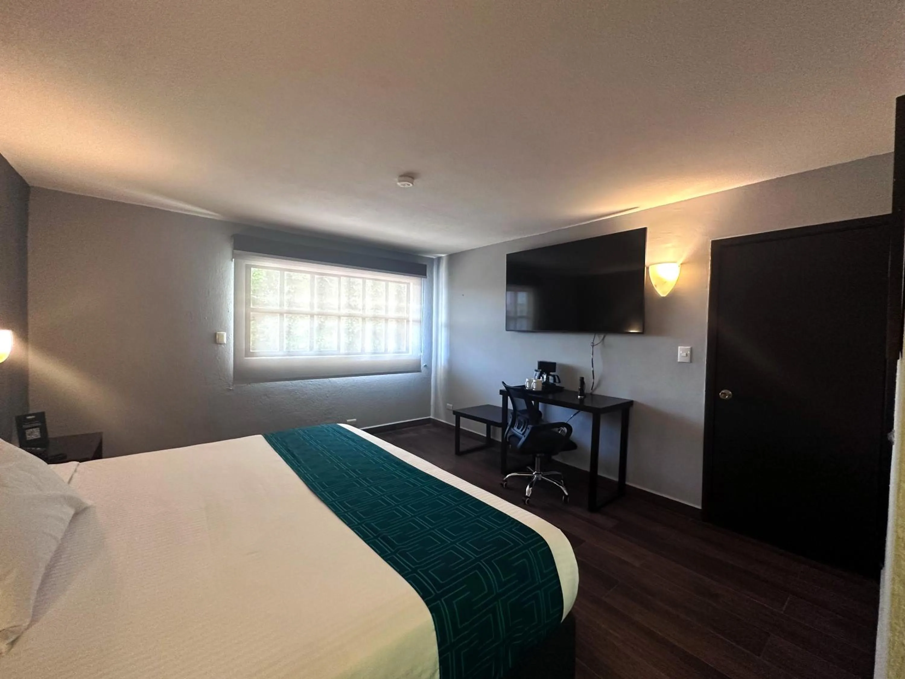 Bed in InHouse Hotel Obregón