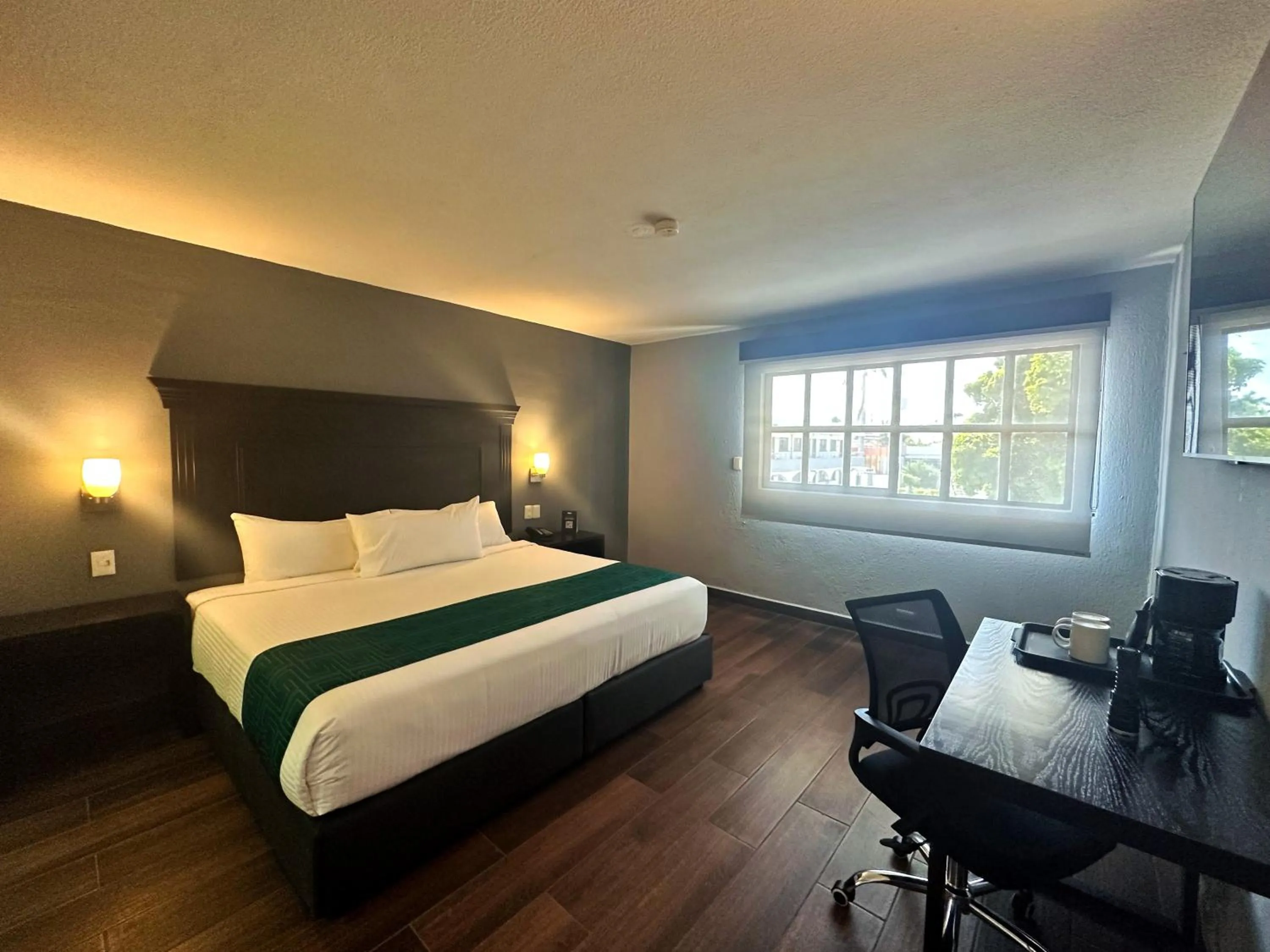 Bed in InHouse Hotel Obregón