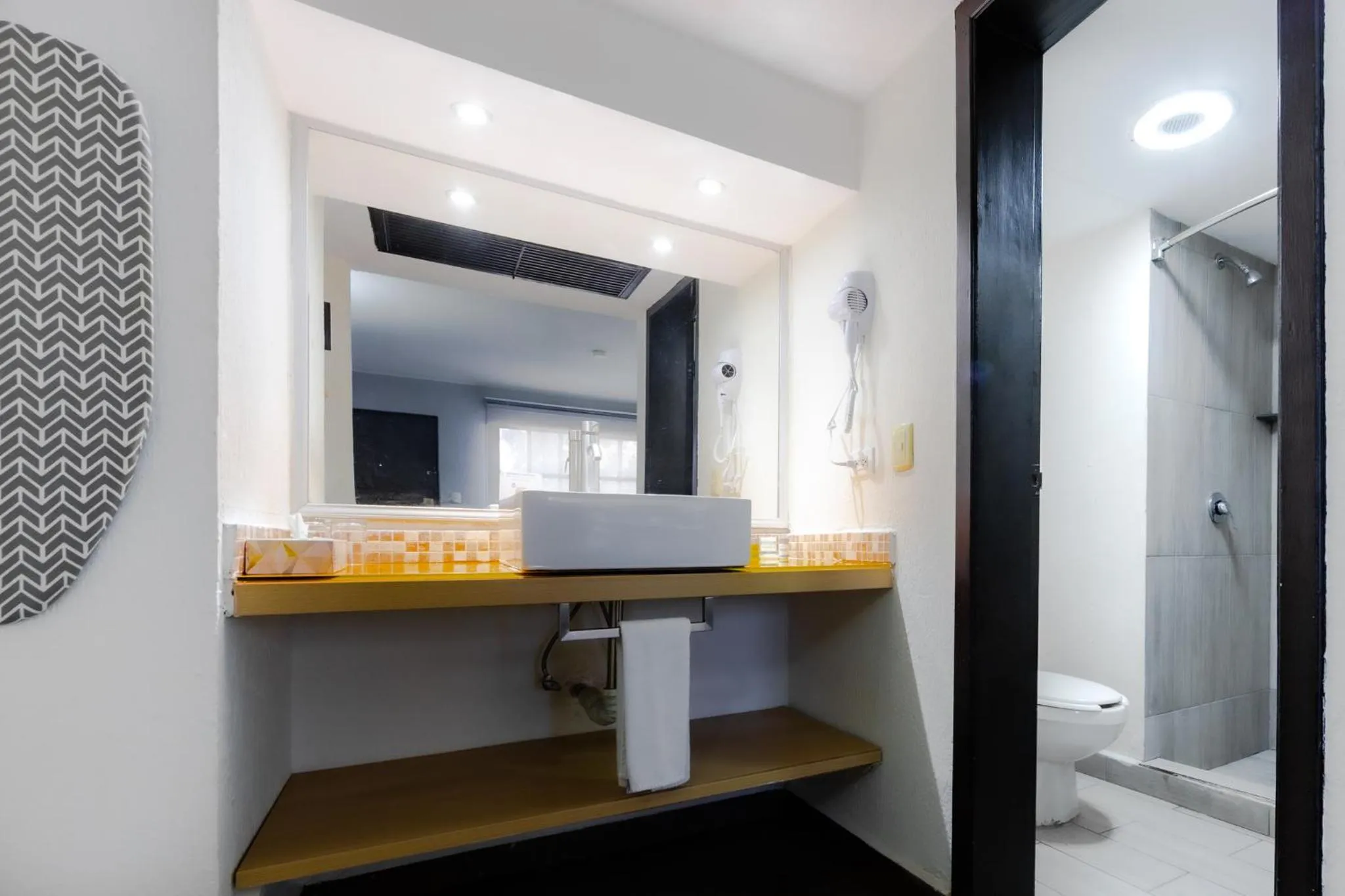 Bathroom in InHouse Hotel Obregón