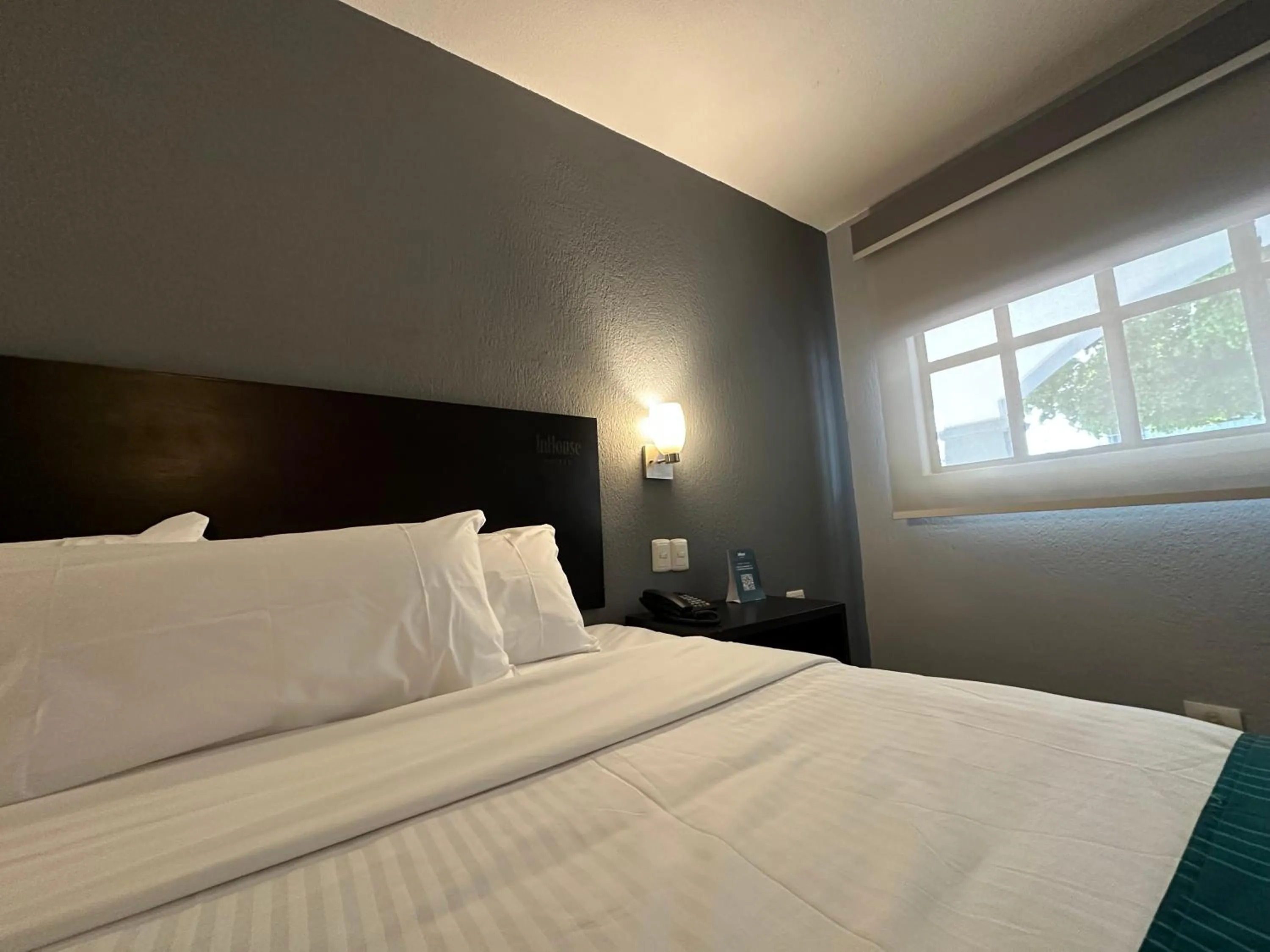 Bed in InHouse Hotel Obregón