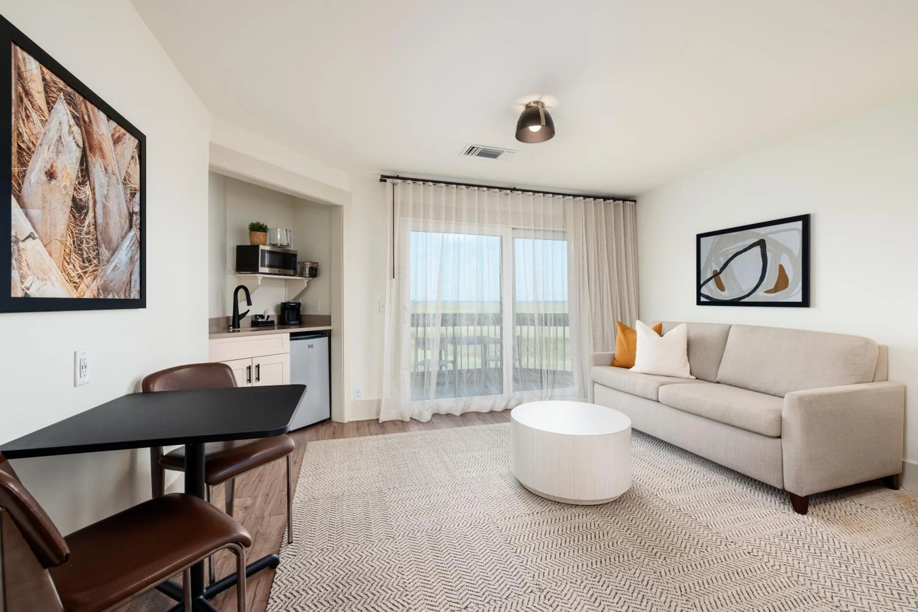 Living room in Sea Palms Resort