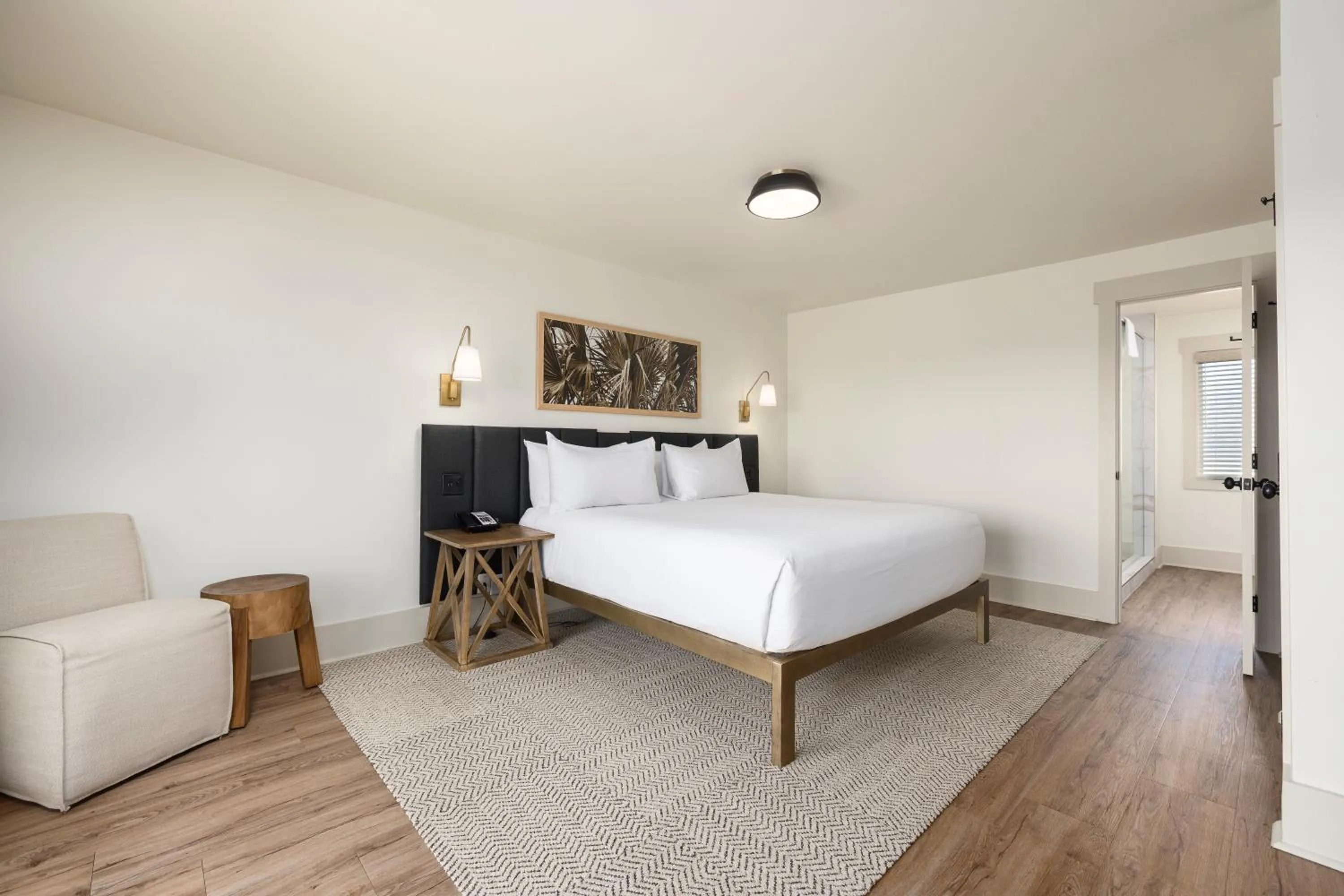 Bedroom, Bed in Sea Palms Resort