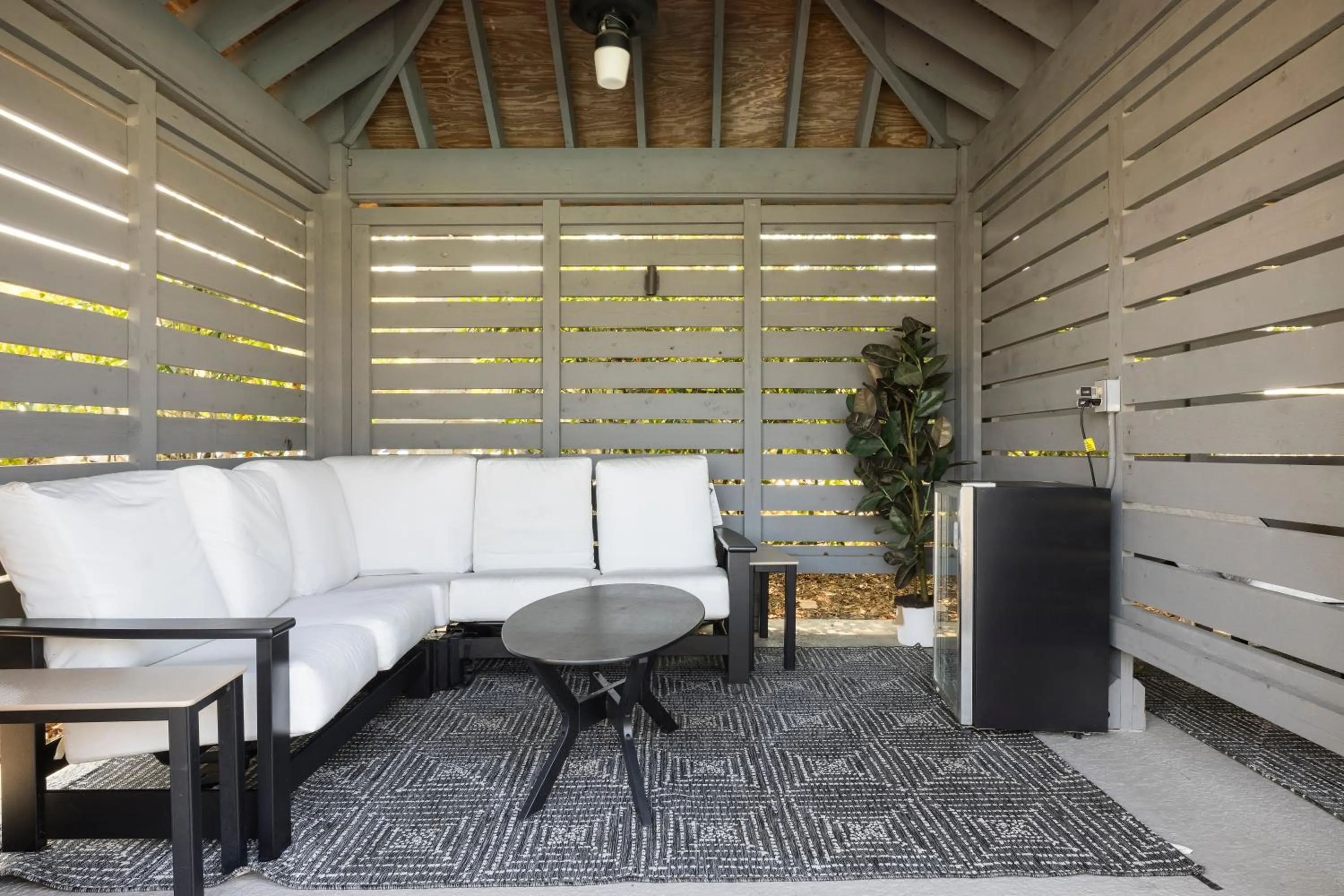 Swimming pool in Sea Palms Resort