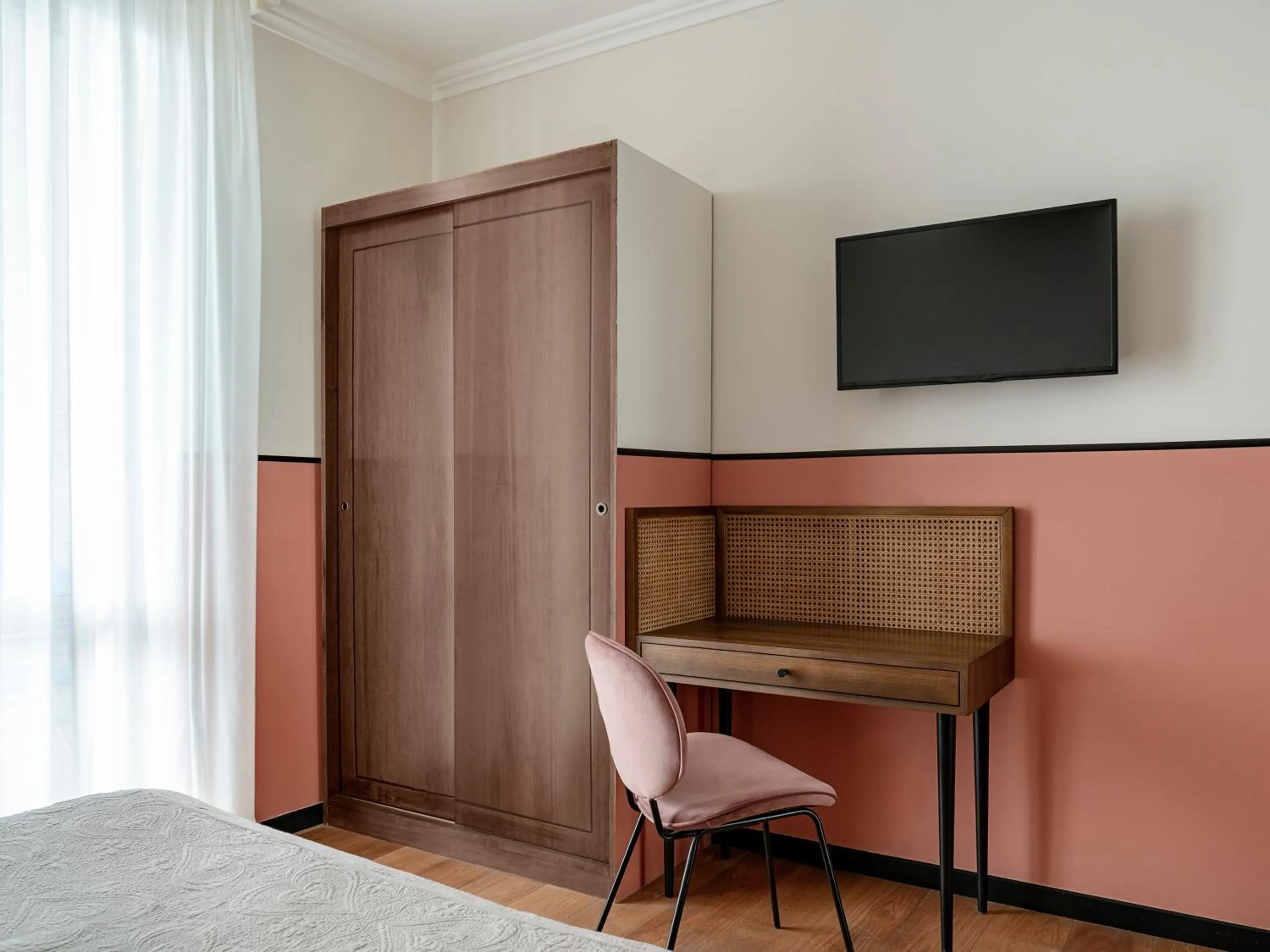 TV and multimedia in Hotel Riviera