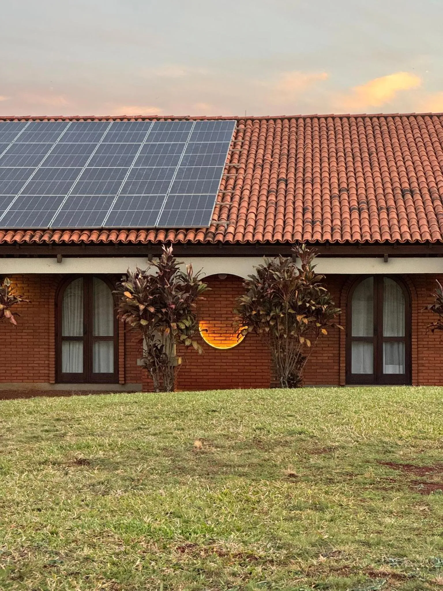 Property building in Tenondé Park Hotel