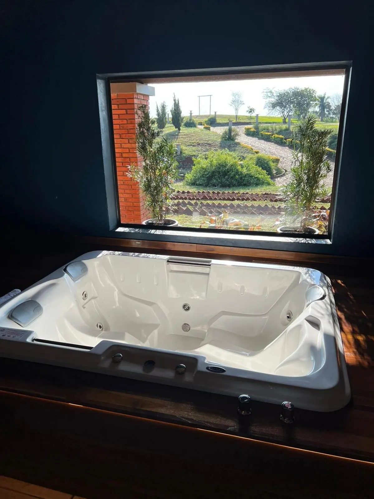 Hot Tub in Tenondé Park Hotel