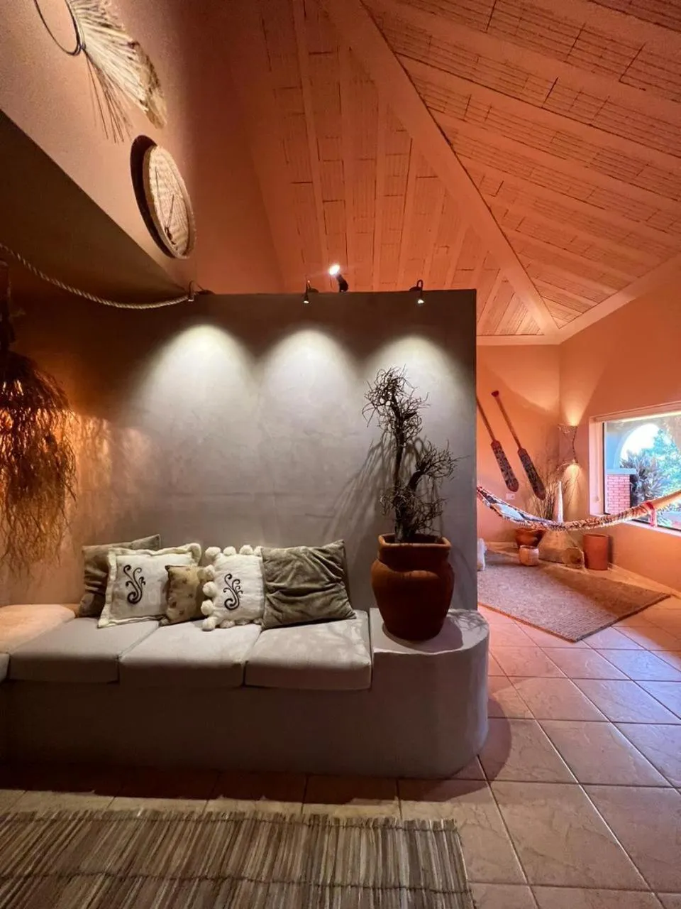 Decorative detail, Bed in Tenondé Park Hotel