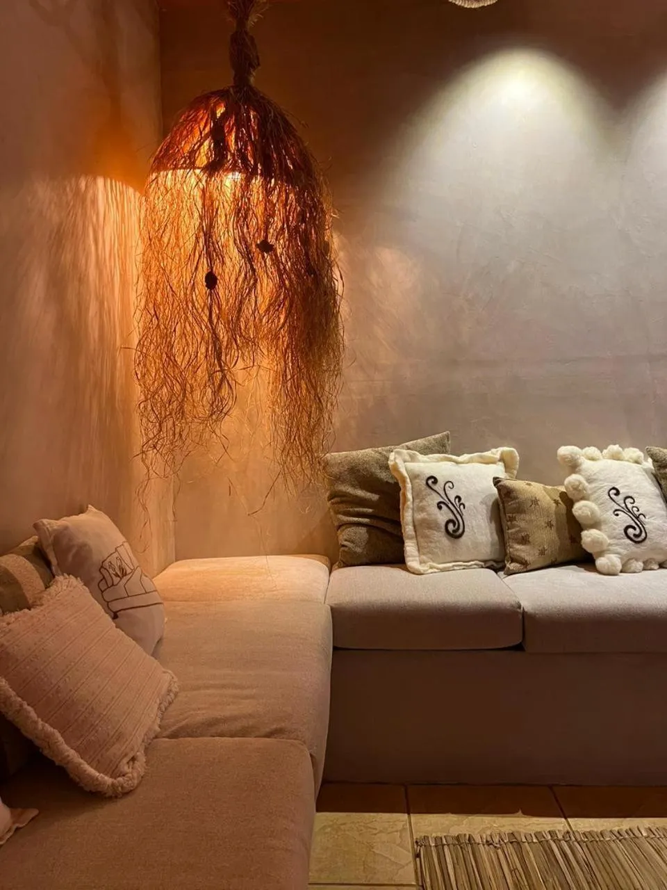 Decorative detail in Tenondé Park Hotel