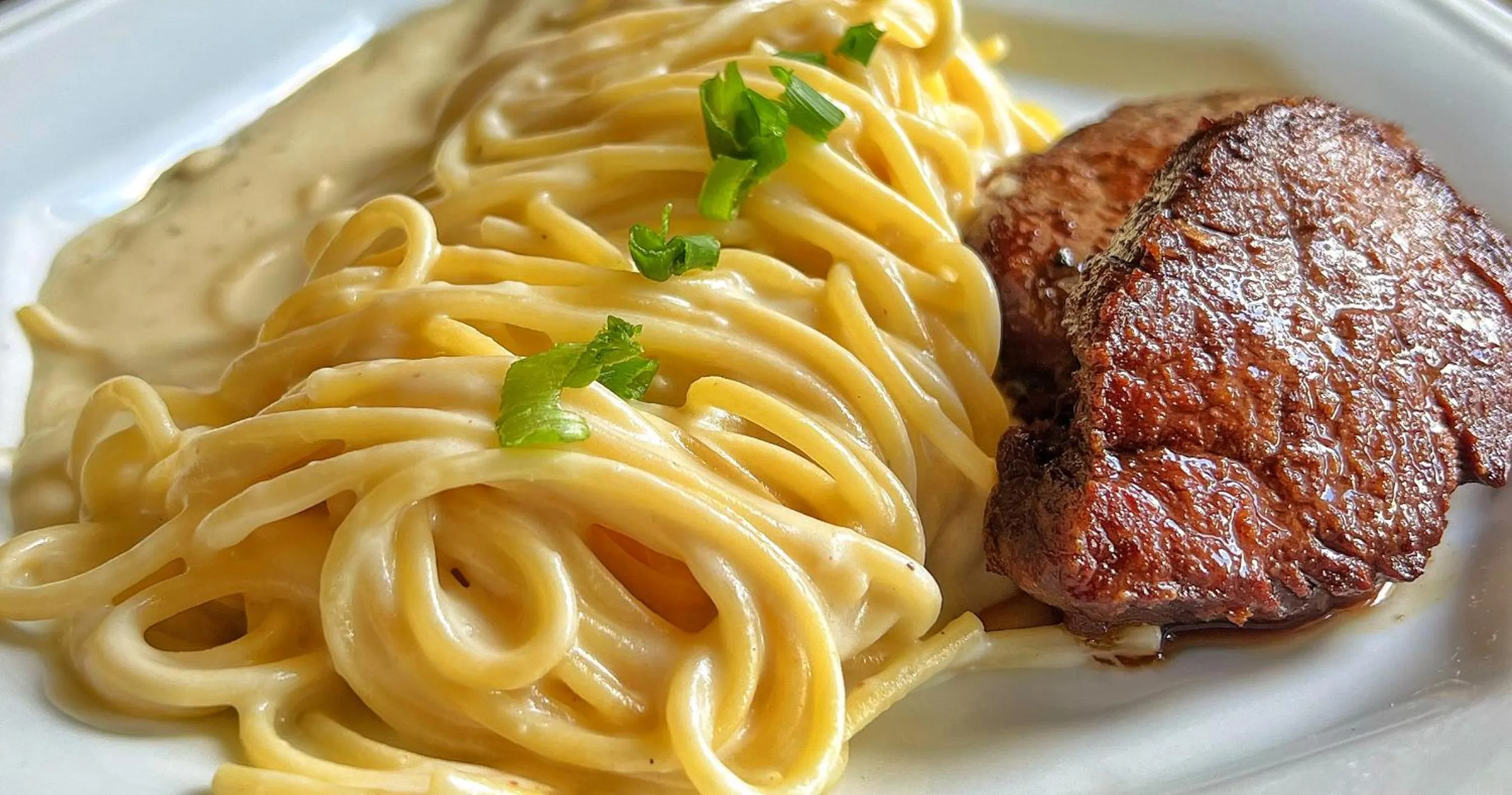 Food and drinks in Tenondé Park Hotel