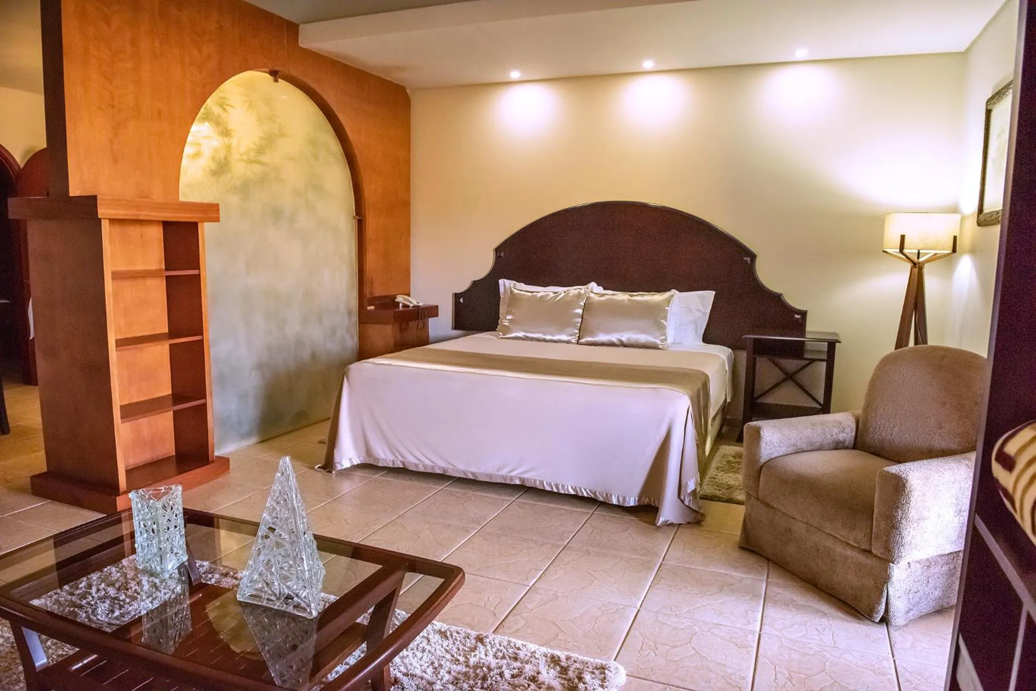 Bed in Tenondé Park Hotel