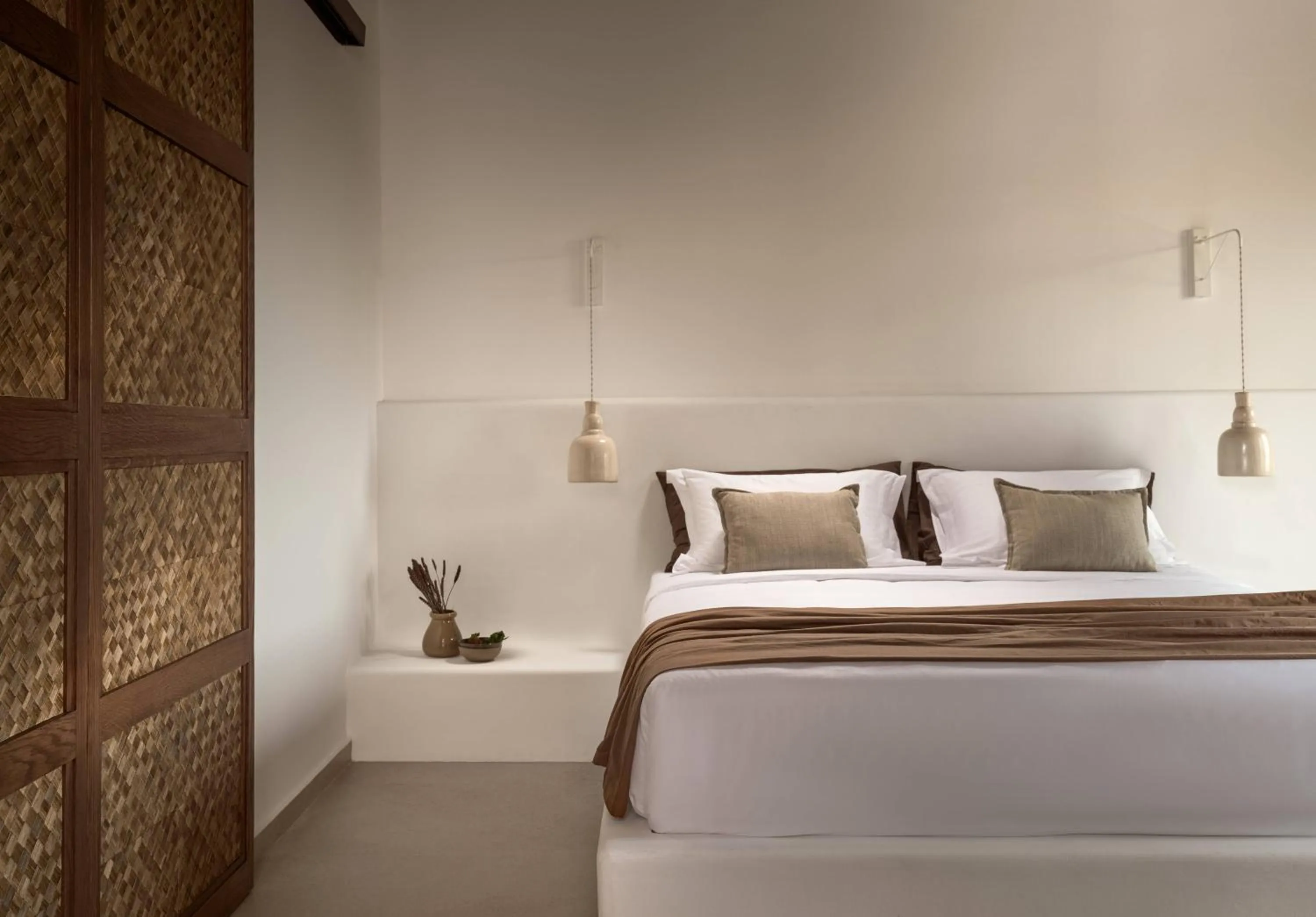 Bed in Anemelia Hotel Mykonos