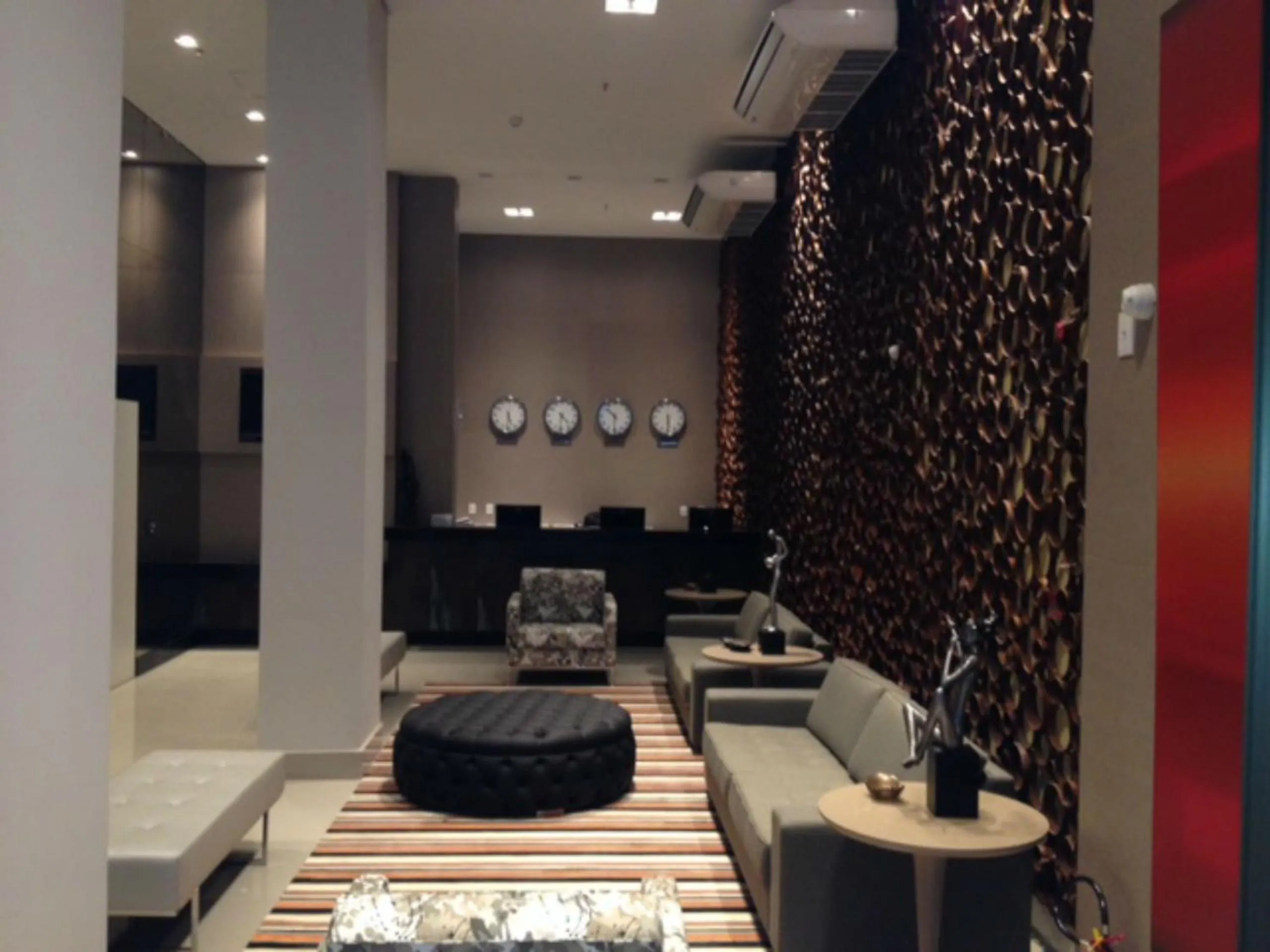 Communal lounge/ TV room in Hotel Beaga Convention Expominas by MHB