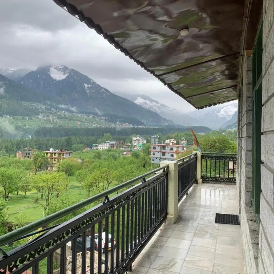 Balcony/Terrace in Manali crush