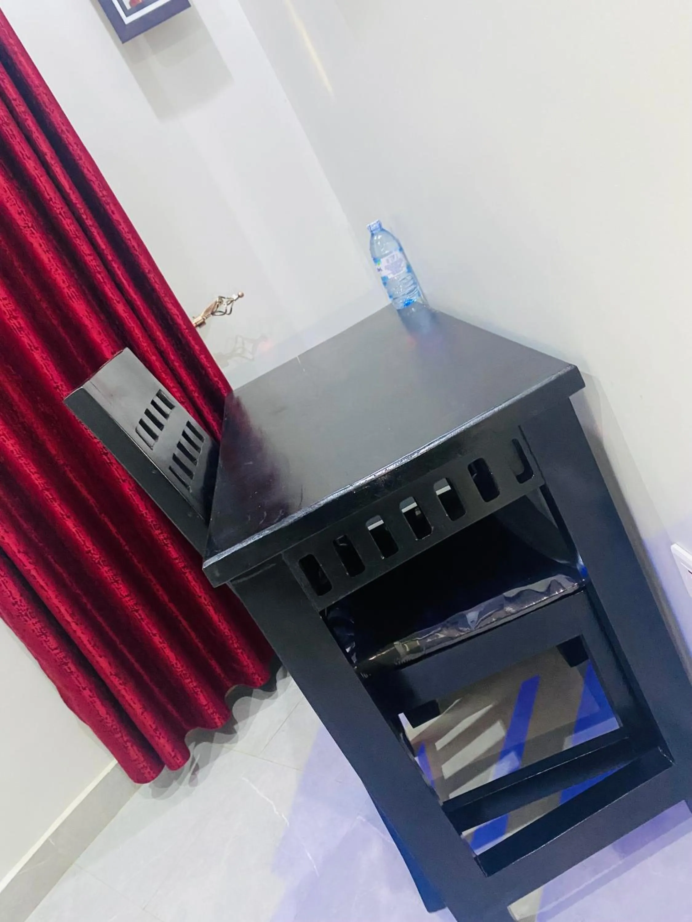 Dining area in Dyvan Lounge & Cottages