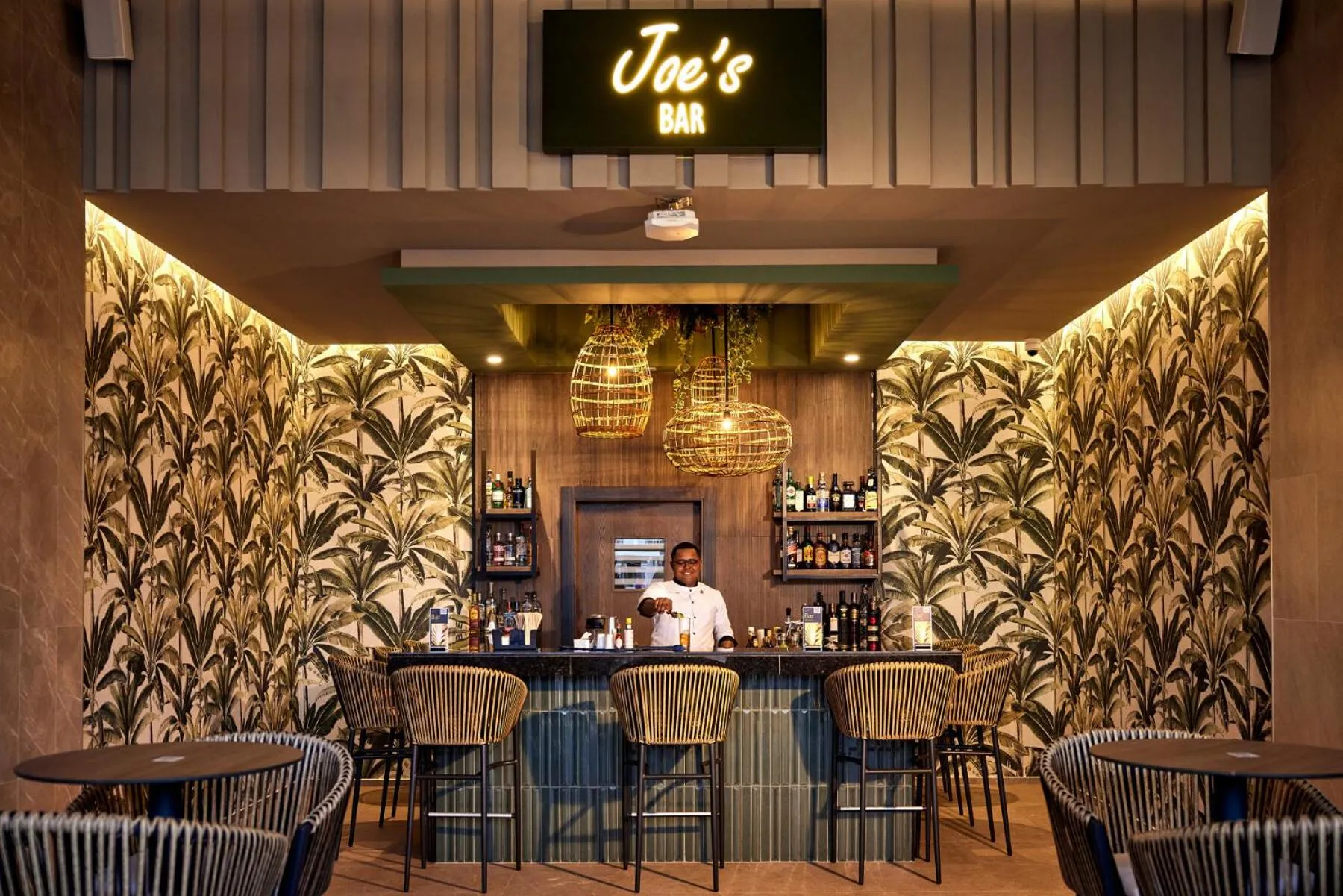 Lounge or bar in Riu Palace Macao - Adults Only - All Inclusive