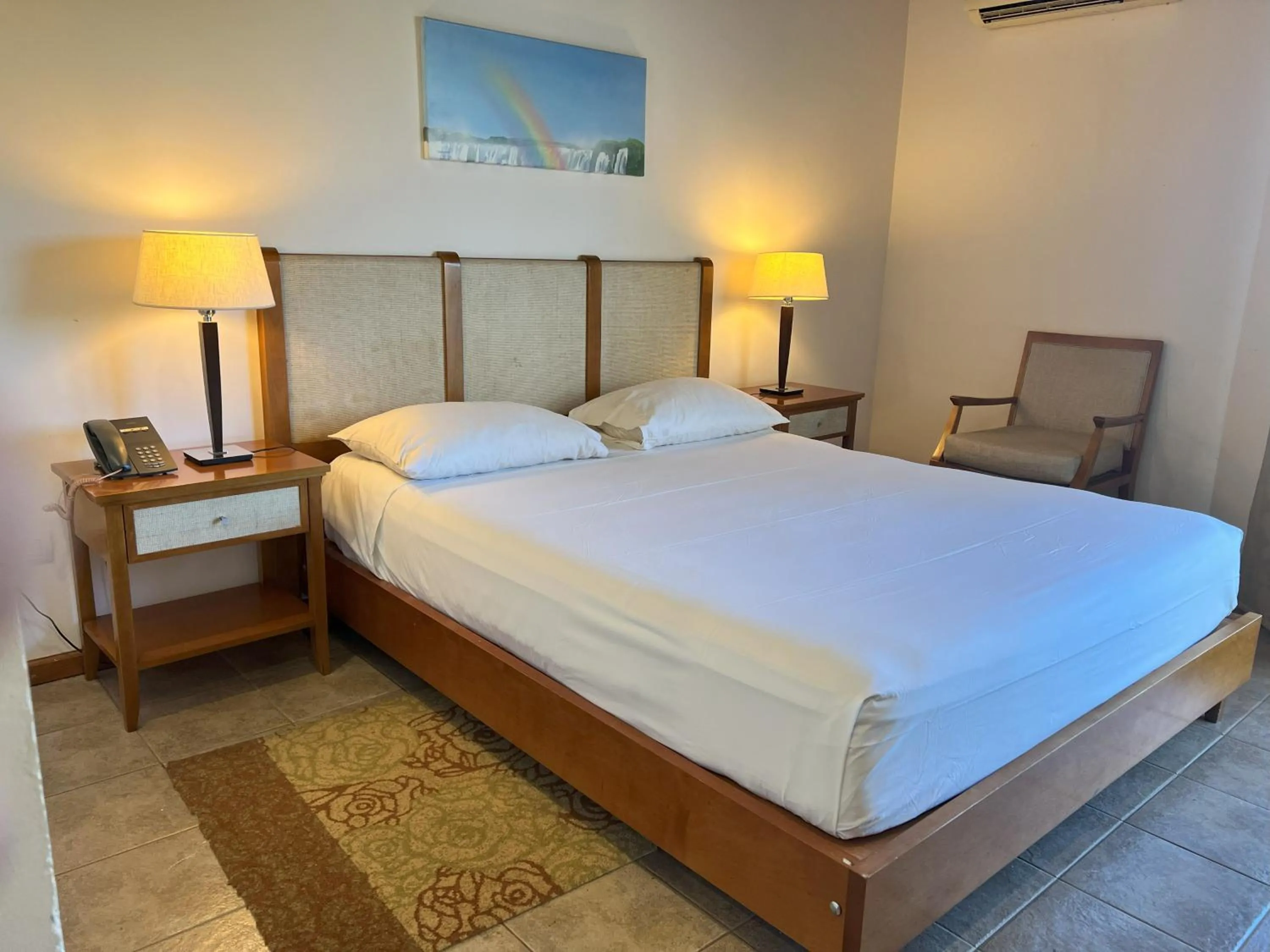 Photo of the whole room, Bed in Hotel Maitei Posadas