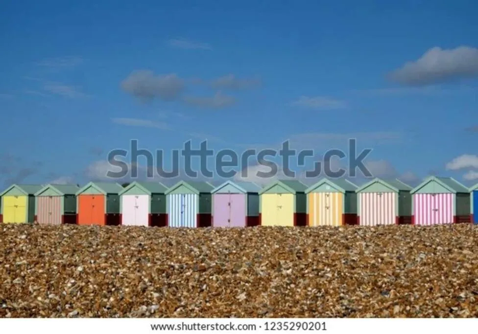 Beach in Cute Studio with kitchen, patio and free parking