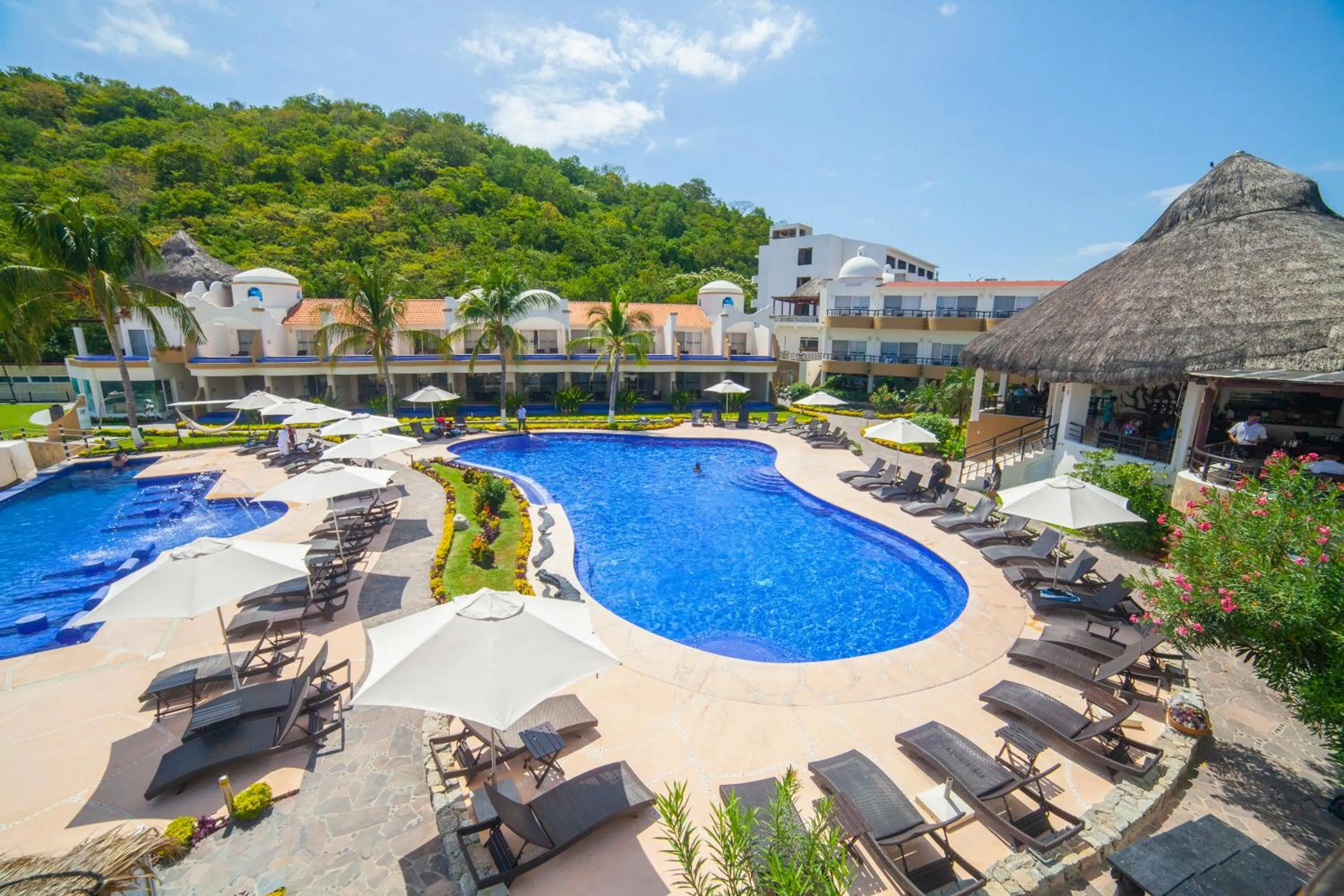 Swimming pool in Quinta Bella Huatulco