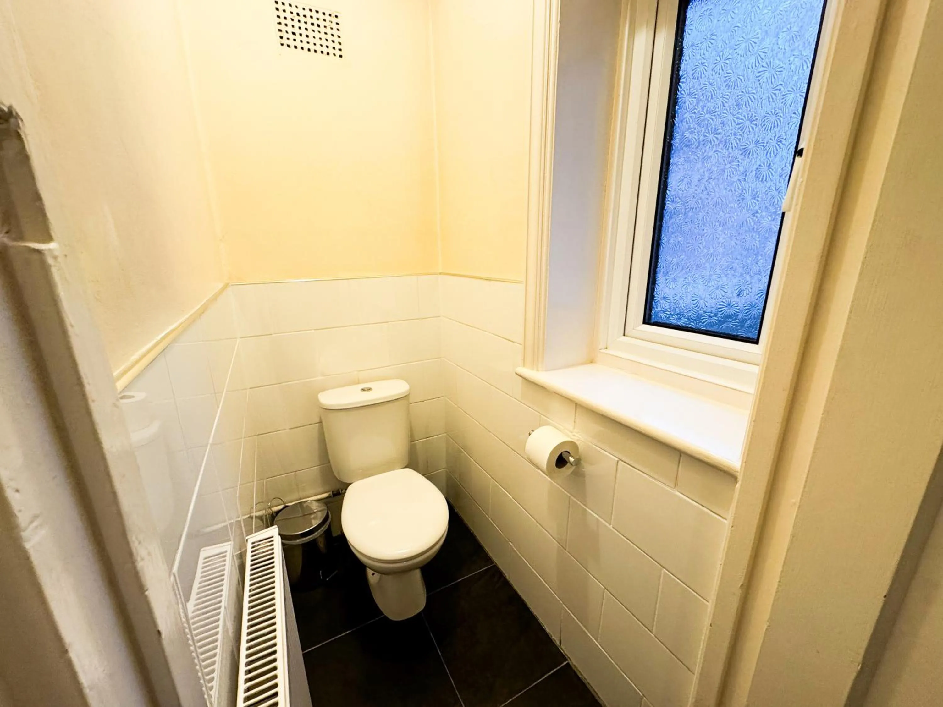 Toilet in The Hermitage Hotel - OCEANA COLLECTION