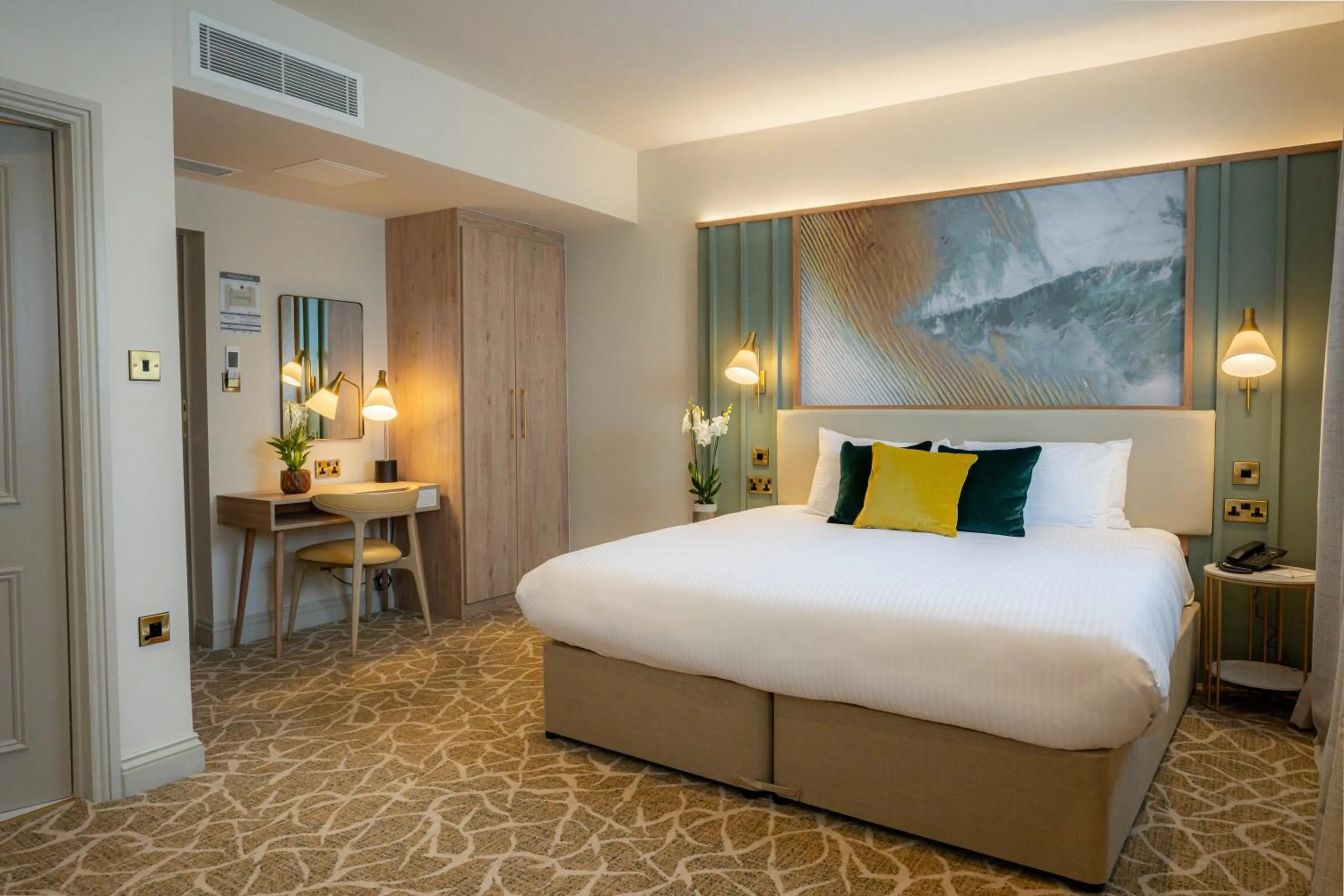 Premier King Room with Sea View in The Hermitage Hotel - OCEANA COLLECTION