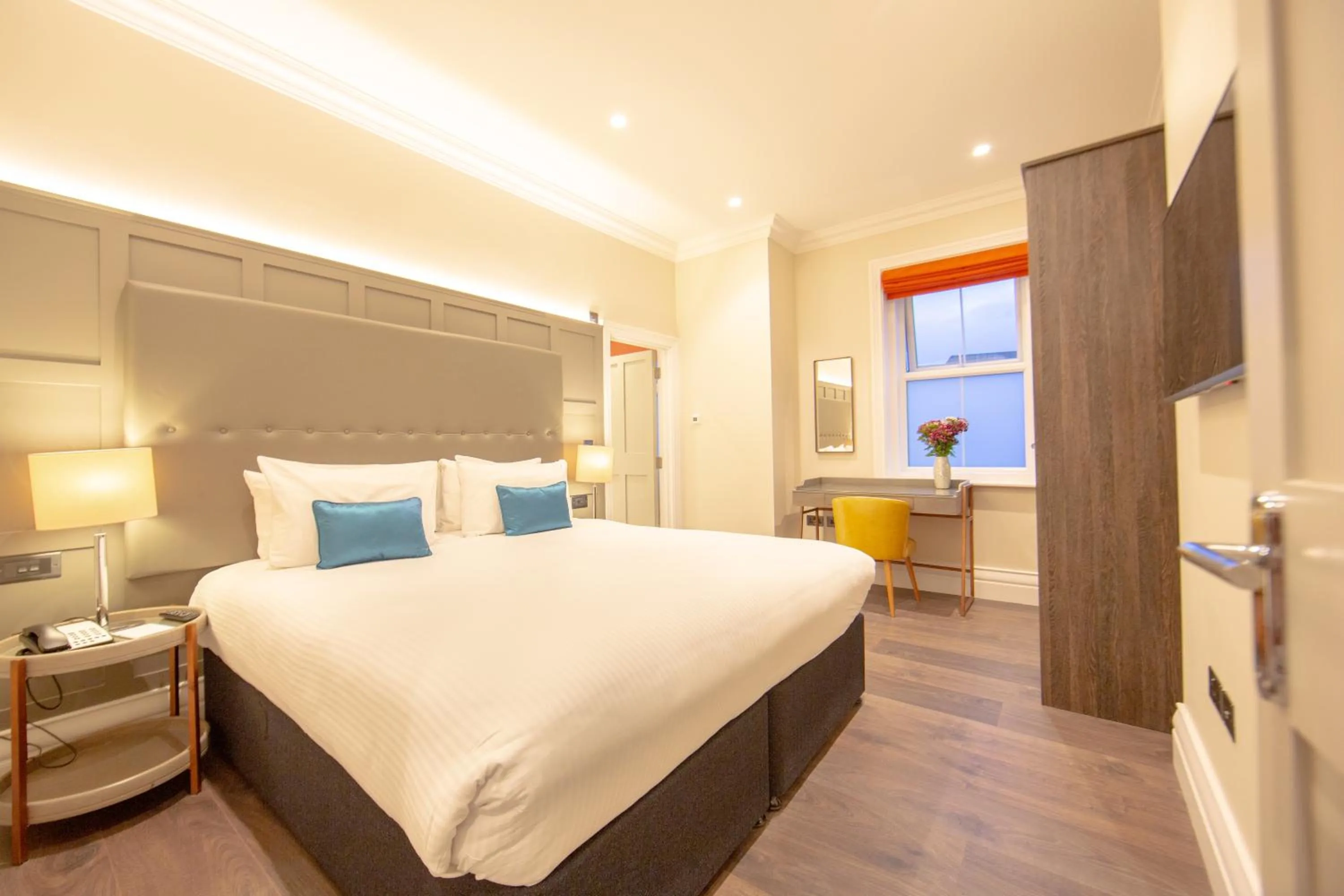 Bed in The Hermitage Hotel - OCEANA COLLECTION