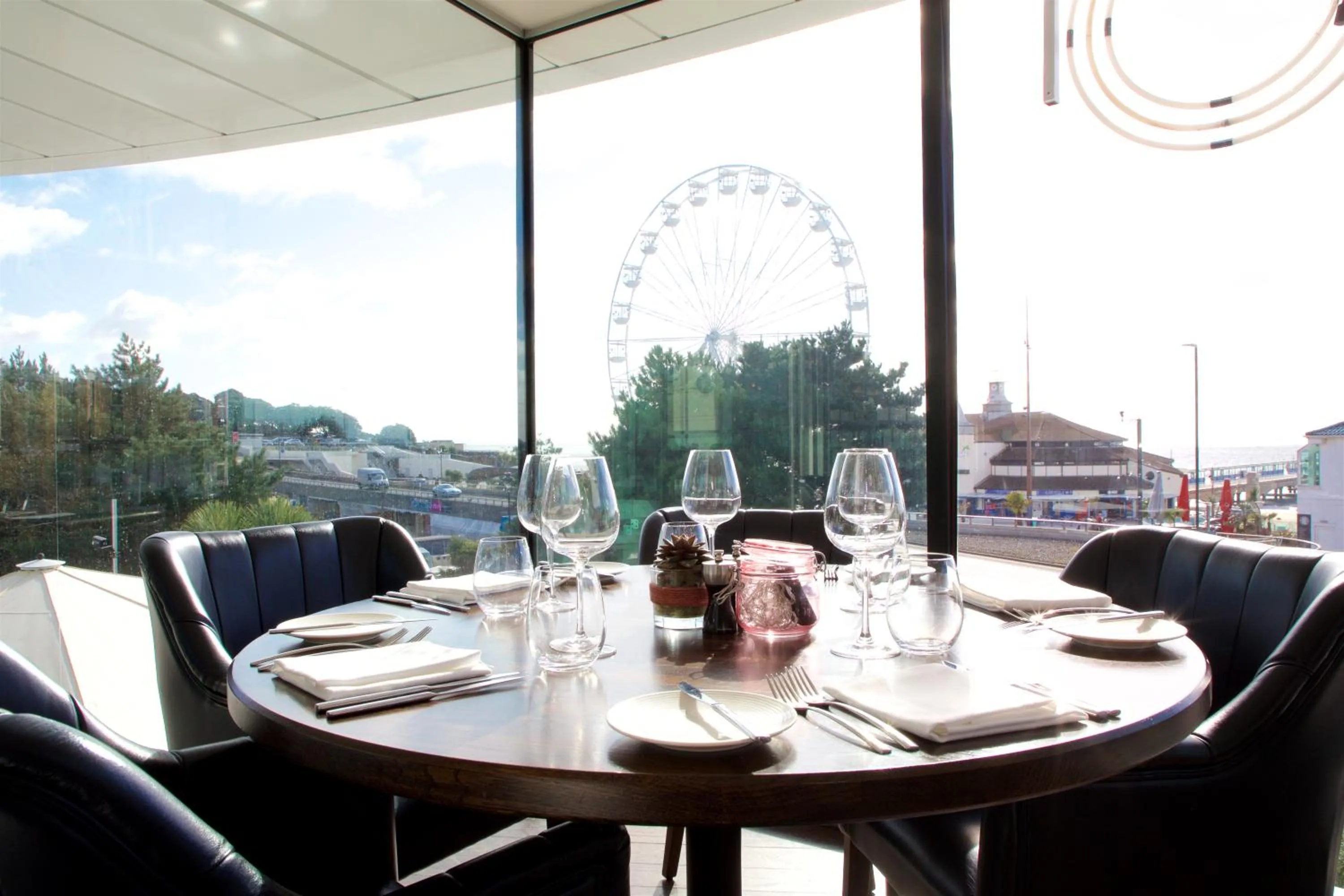 Restaurant/places to eat in The Hermitage Hotel - OCEANA COLLECTION