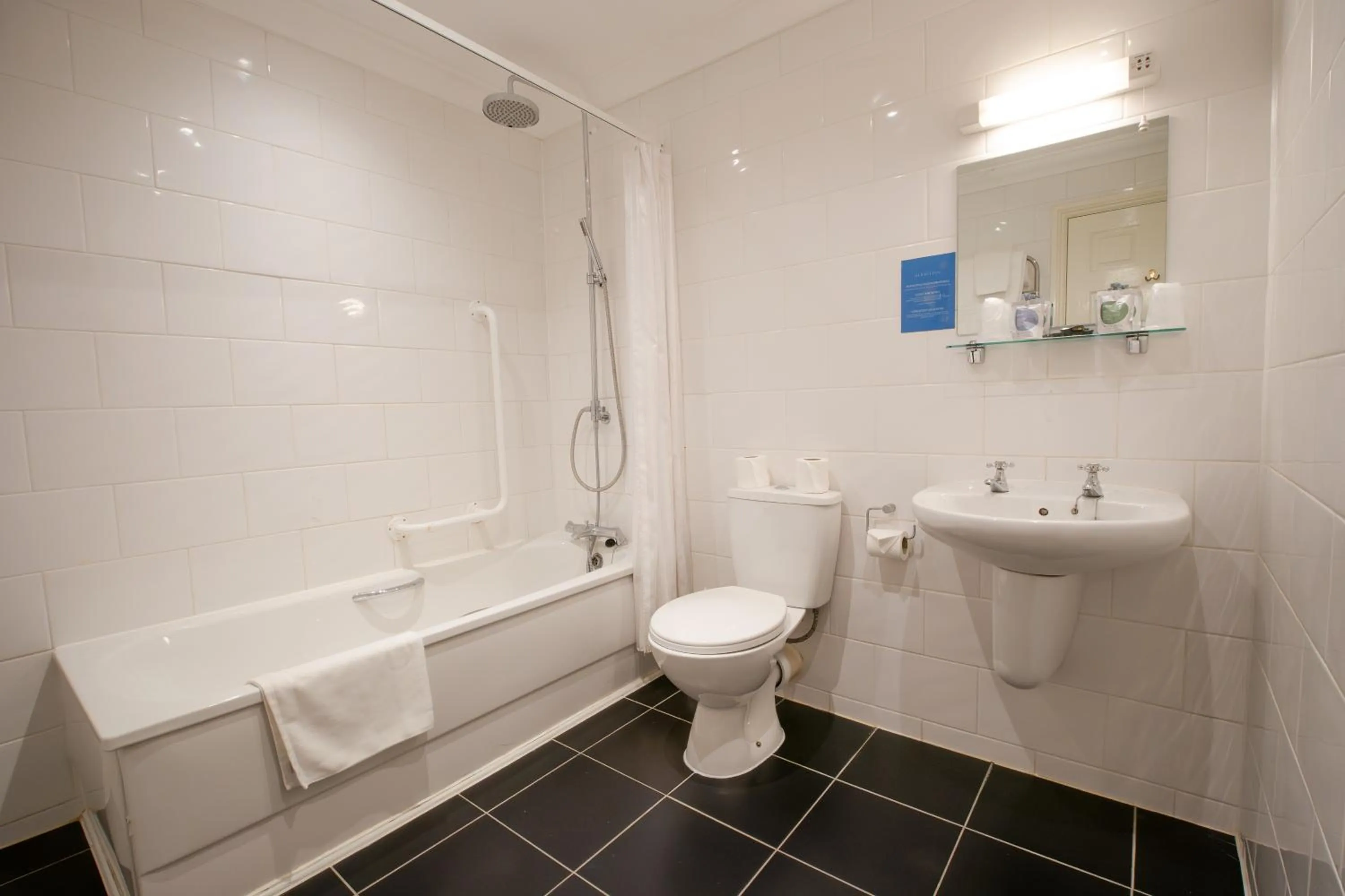 Bathroom in The Hermitage Hotel - OCEANA COLLECTION