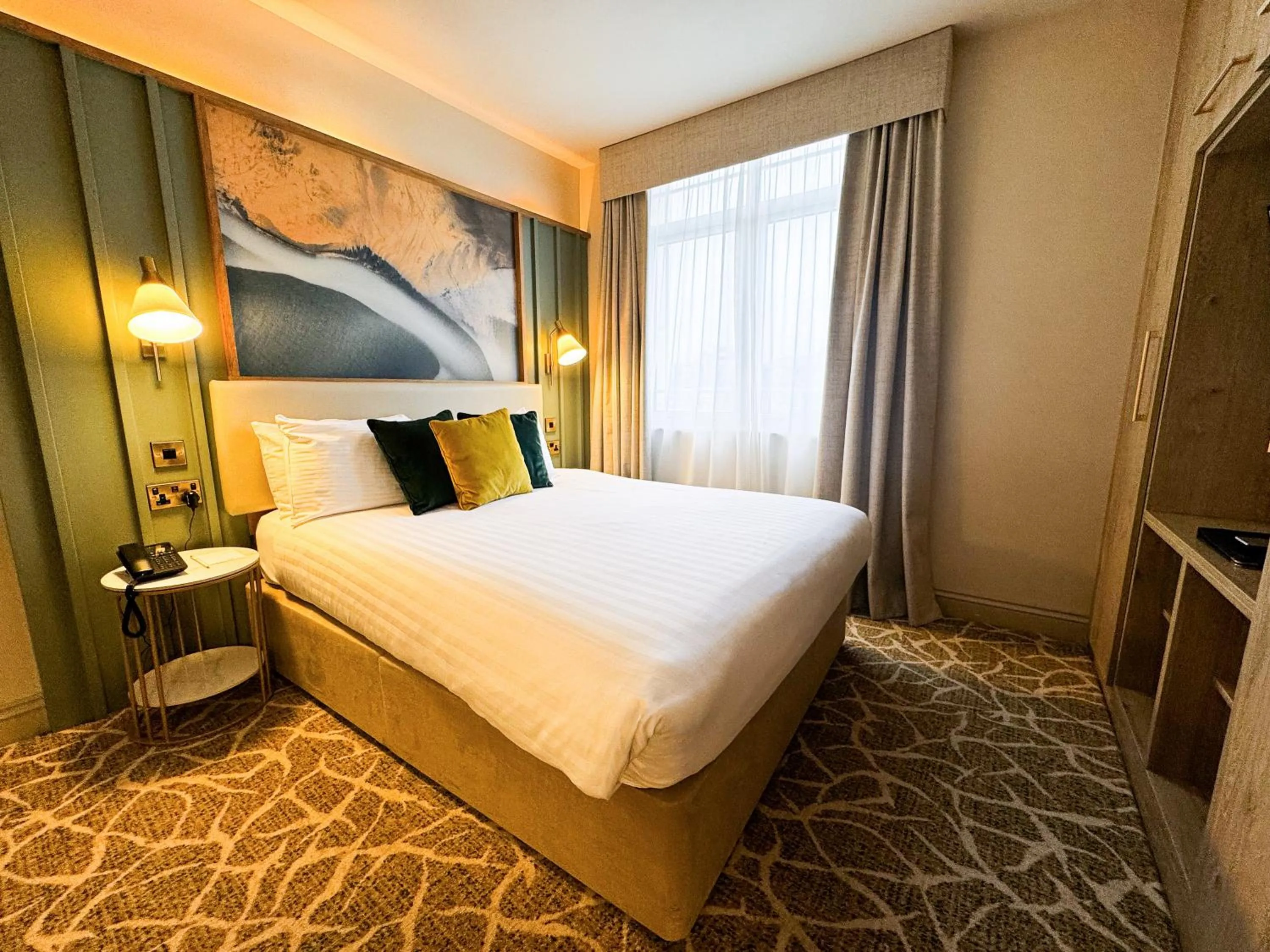 Bed in The Hermitage Hotel - OCEANA COLLECTION