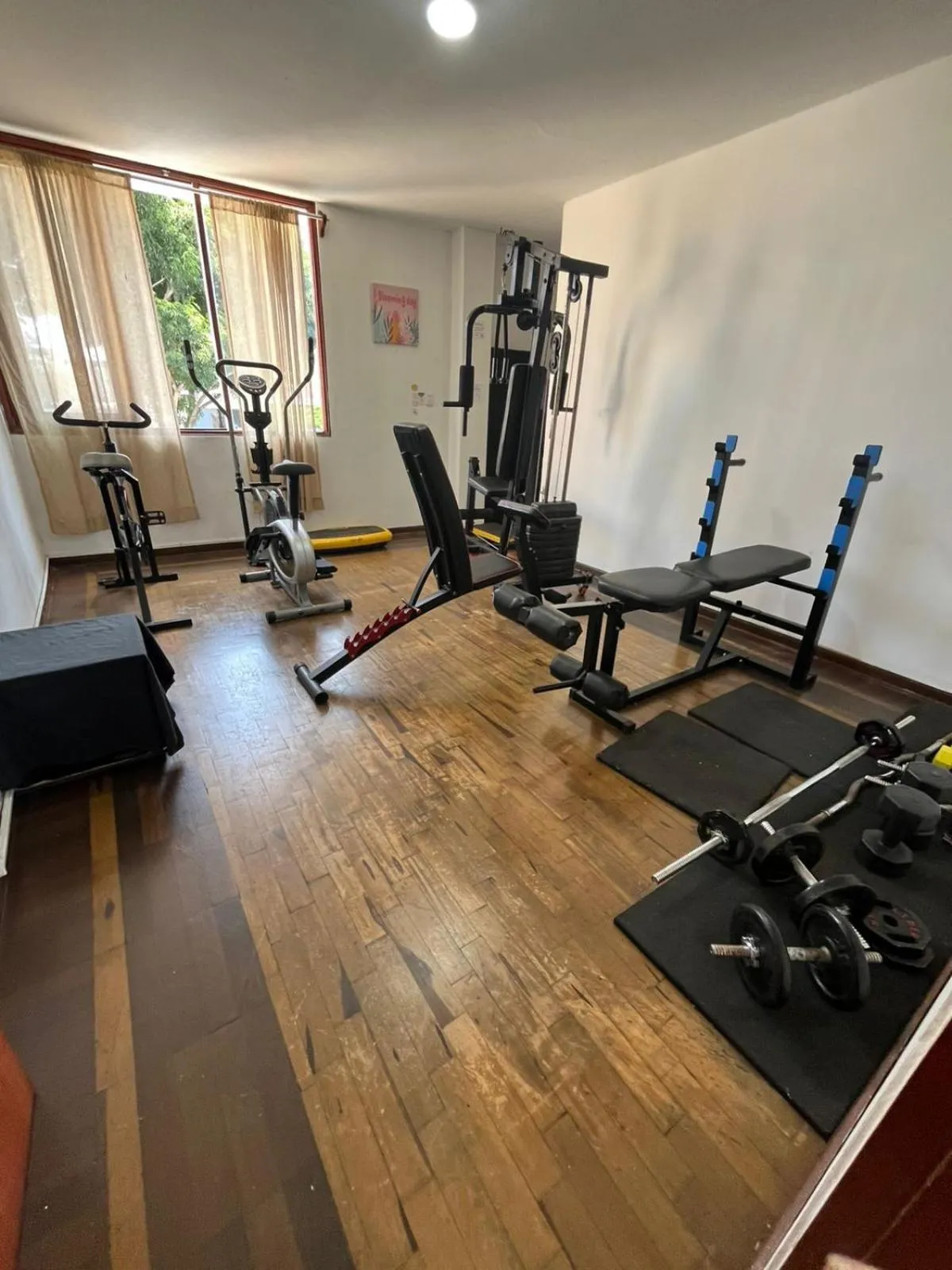 Fitness centre/facilities in Harmony Inn Miraflores