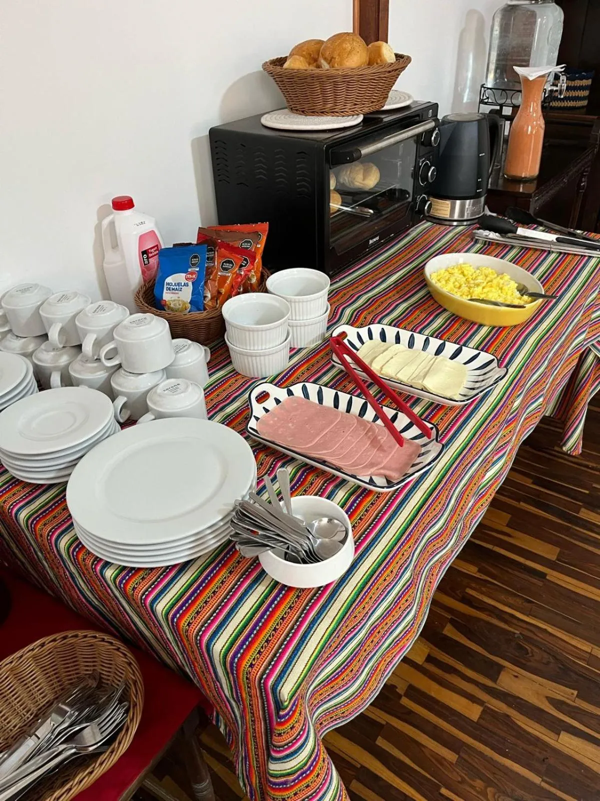 Breakfast in Harmony Inn Miraflores