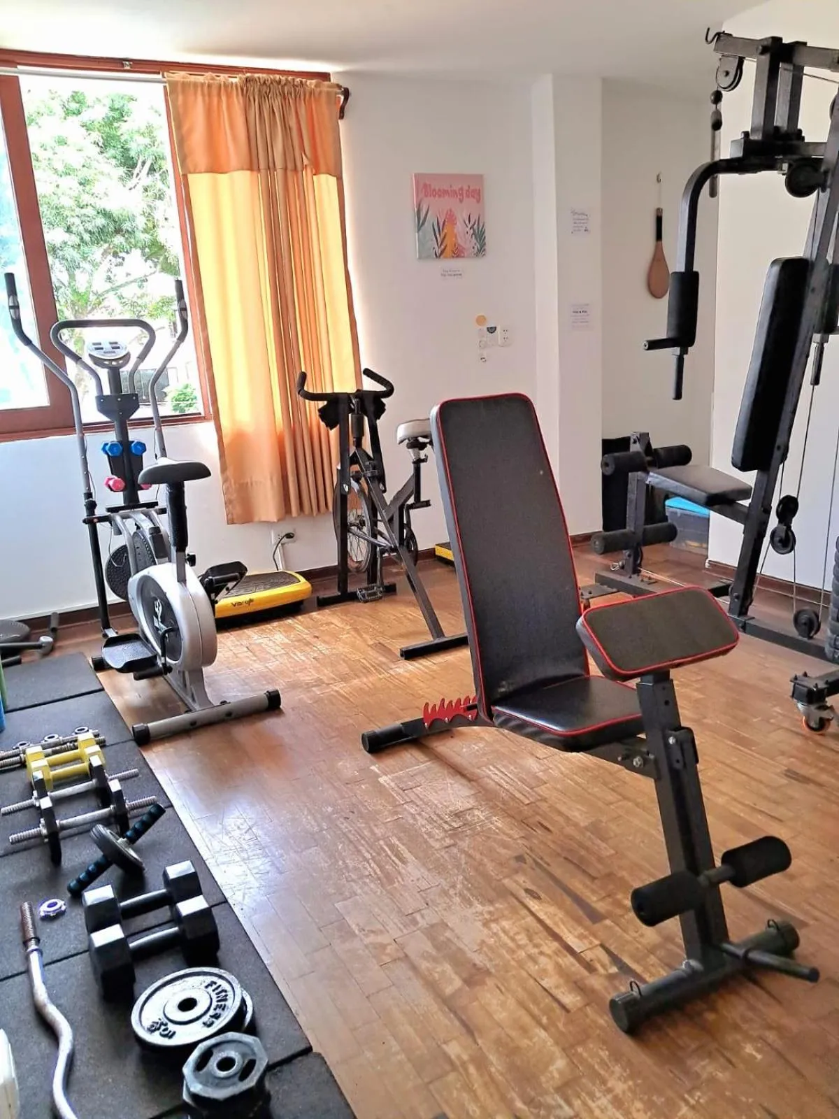 Fitness centre/facilities in Harmony Inn Miraflores