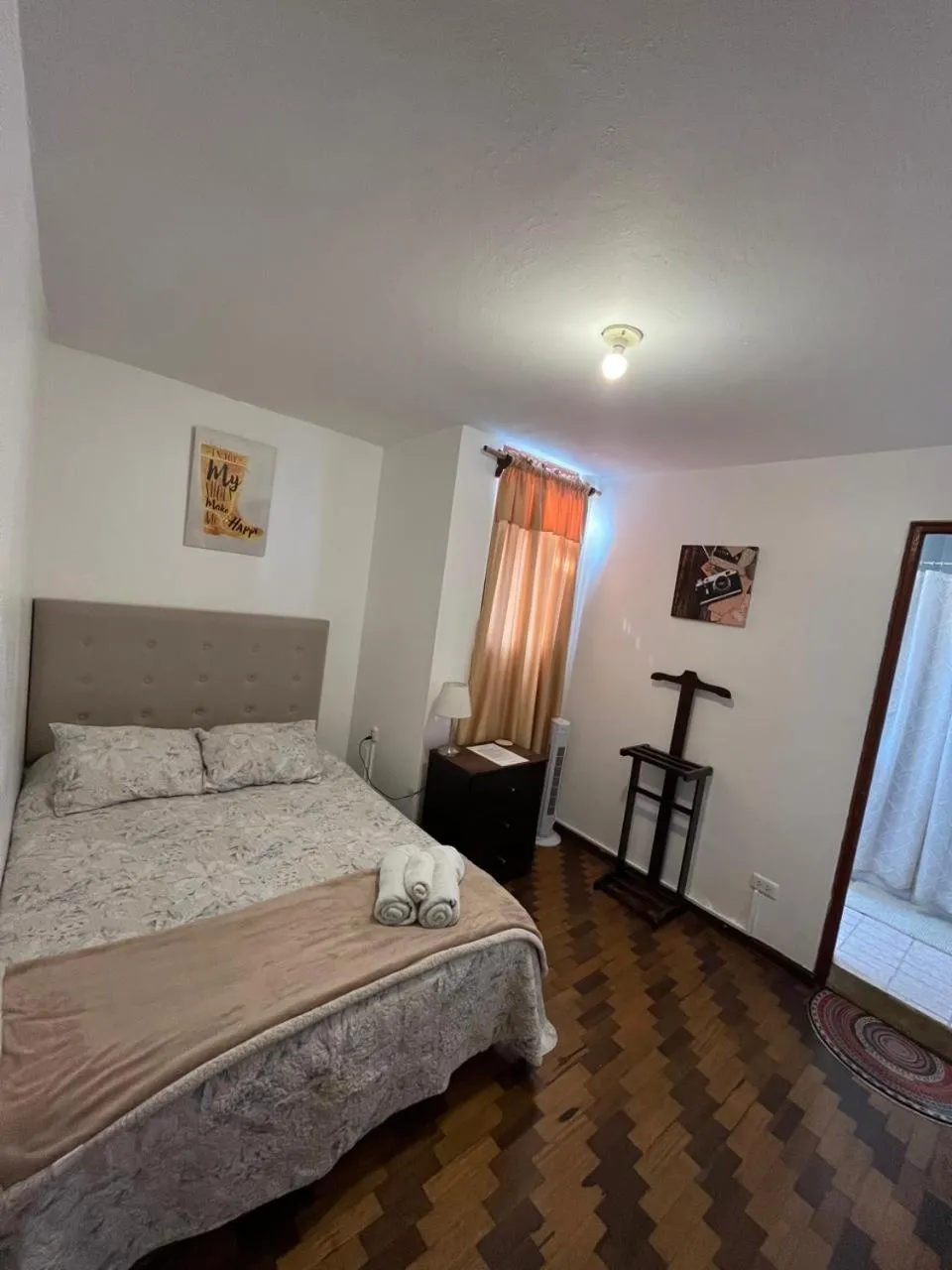 Photo of the whole room, Bed in Harmony Inn Miraflores