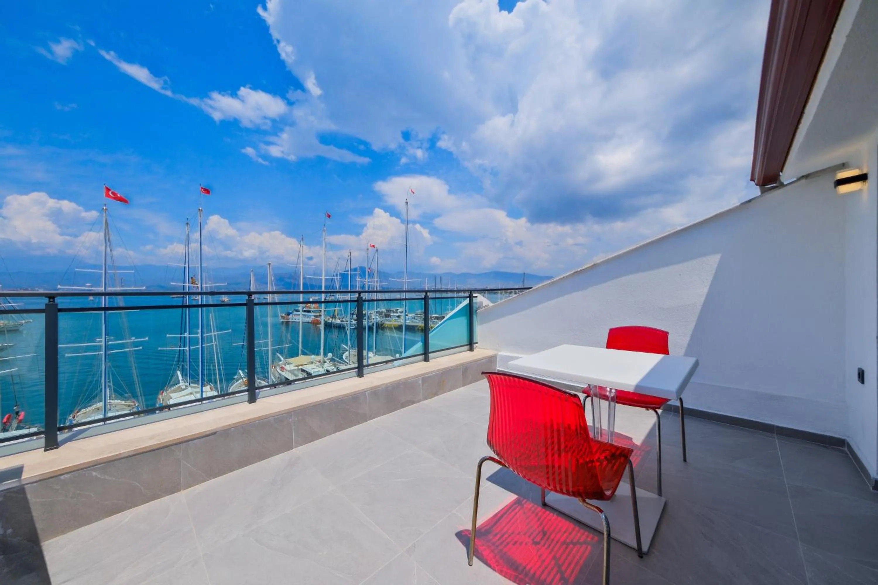 Balcony/Terrace in Körfez Residence