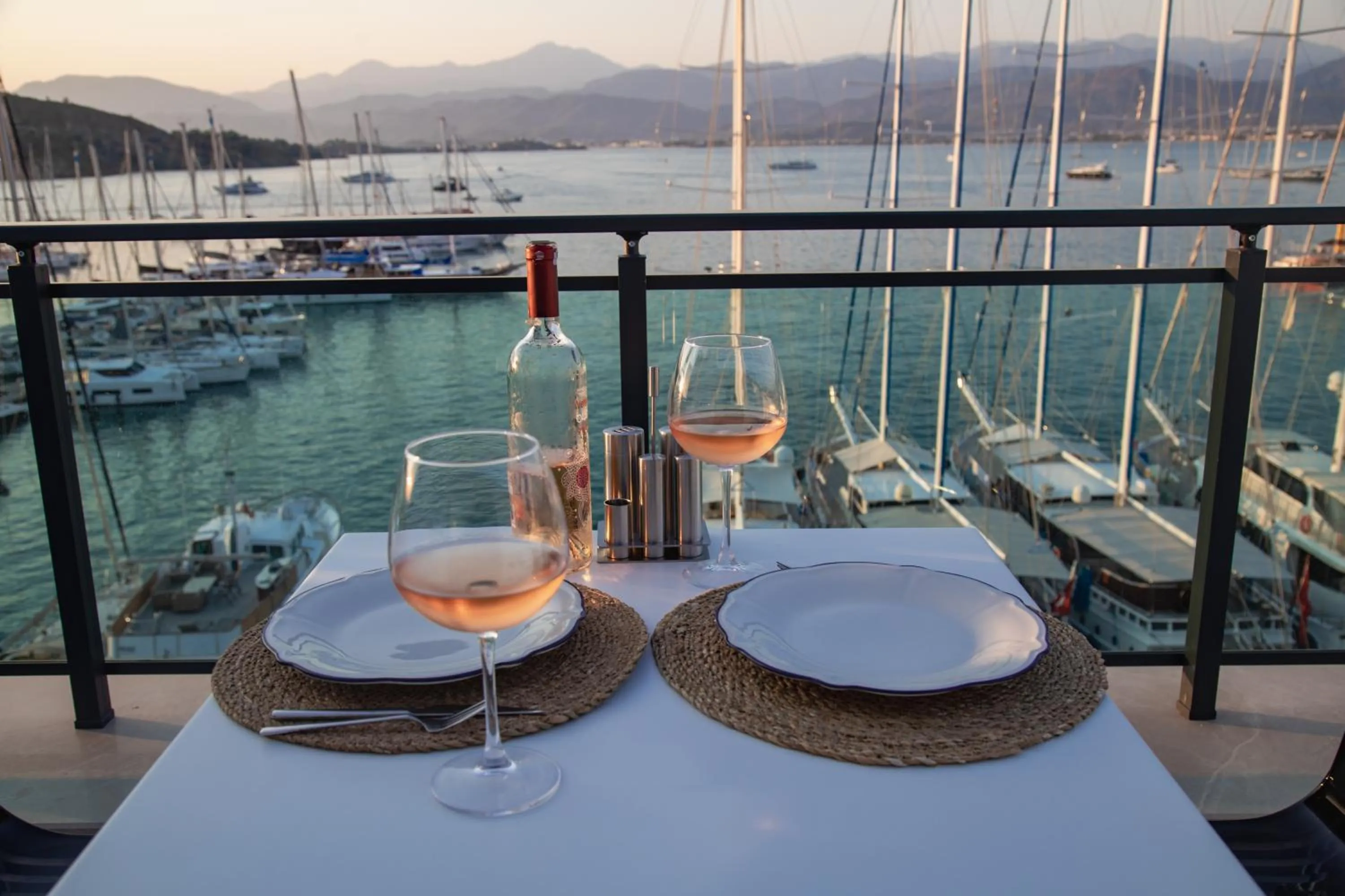 Balcony/Terrace in Körfez Residence
